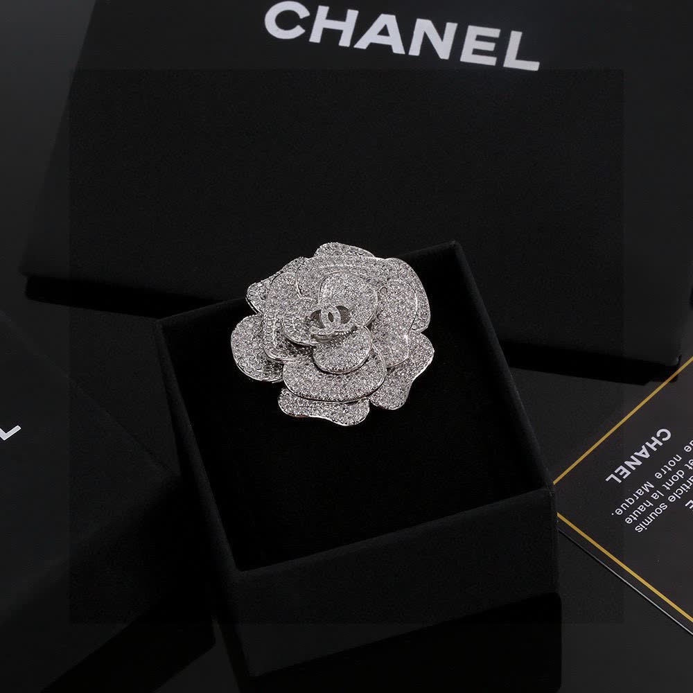 Chanel Silver Camellia Ring