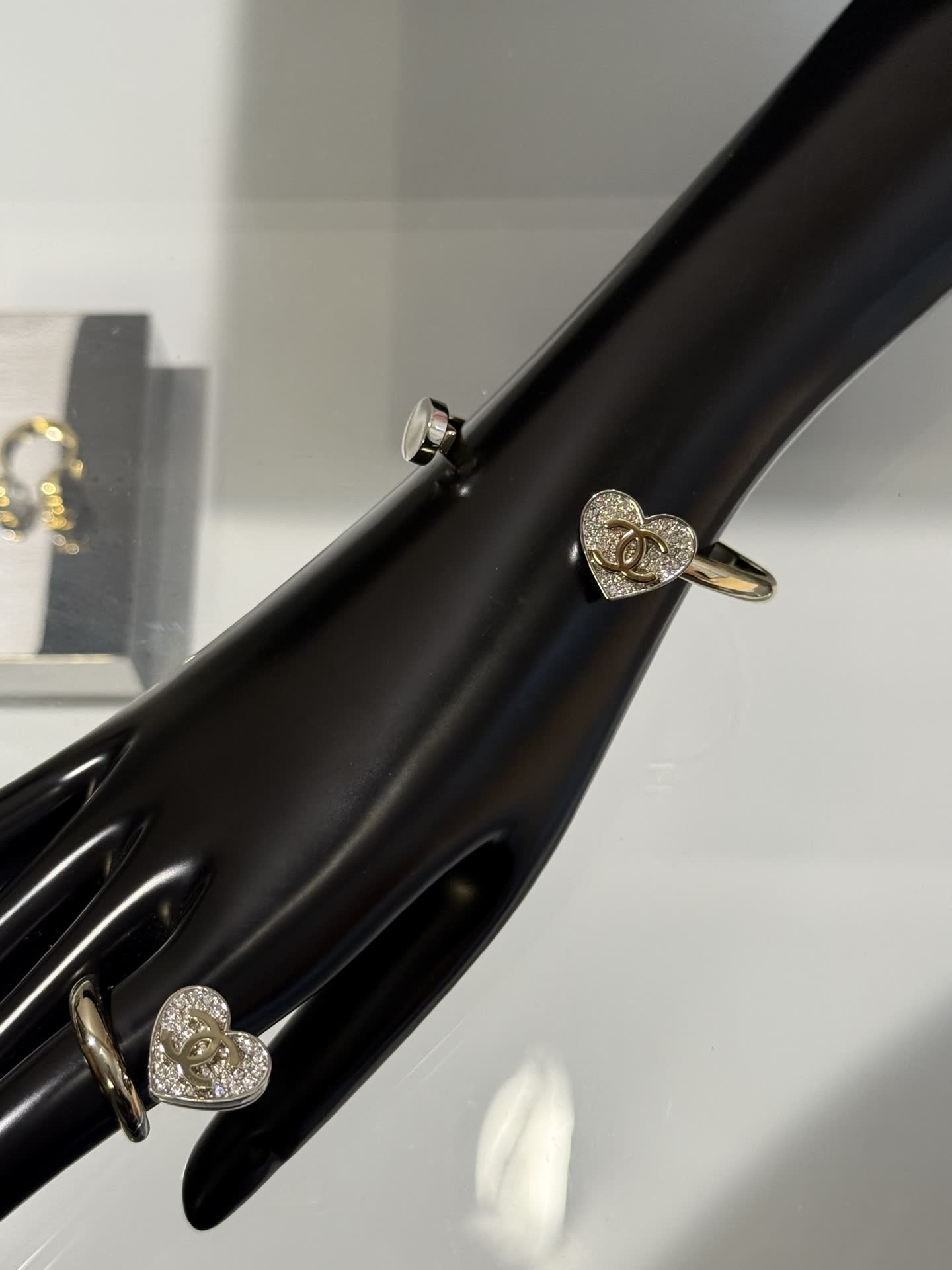 Chanel CC Heart Ring