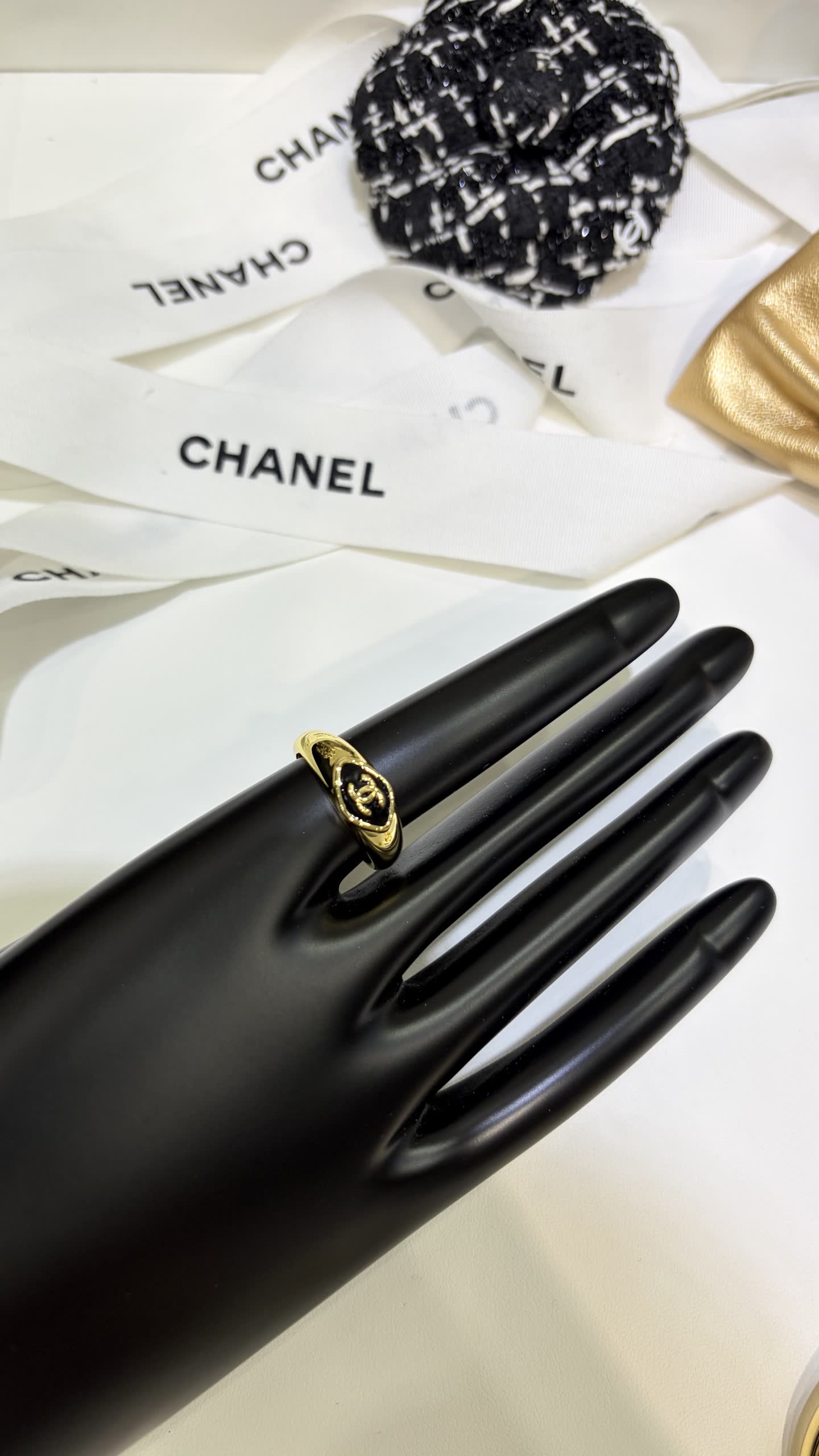 Chanel CC Ring