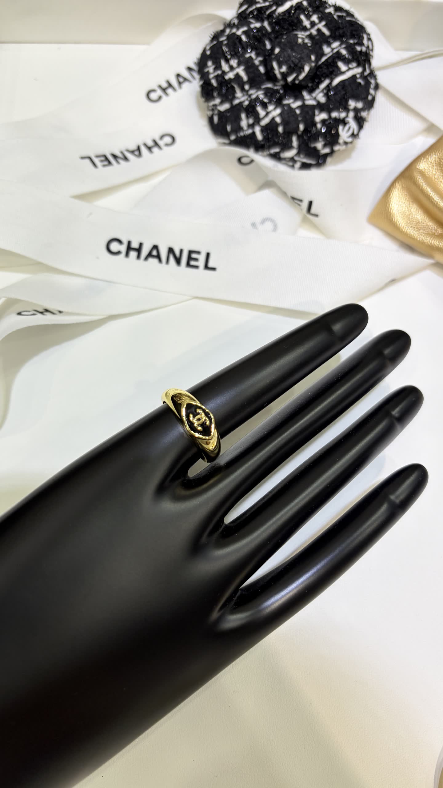 Chanel CC Ring