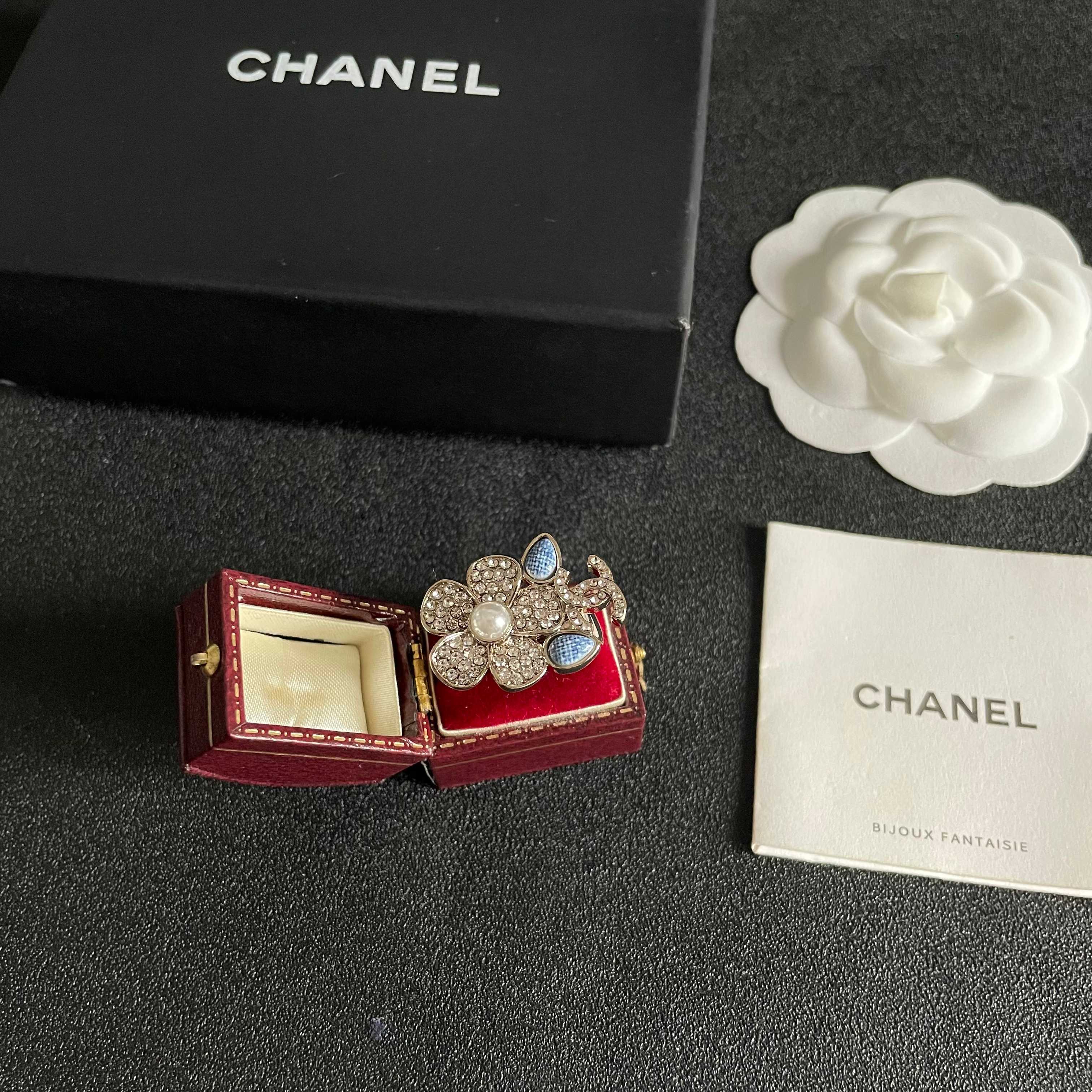 Chanel Flower Ring