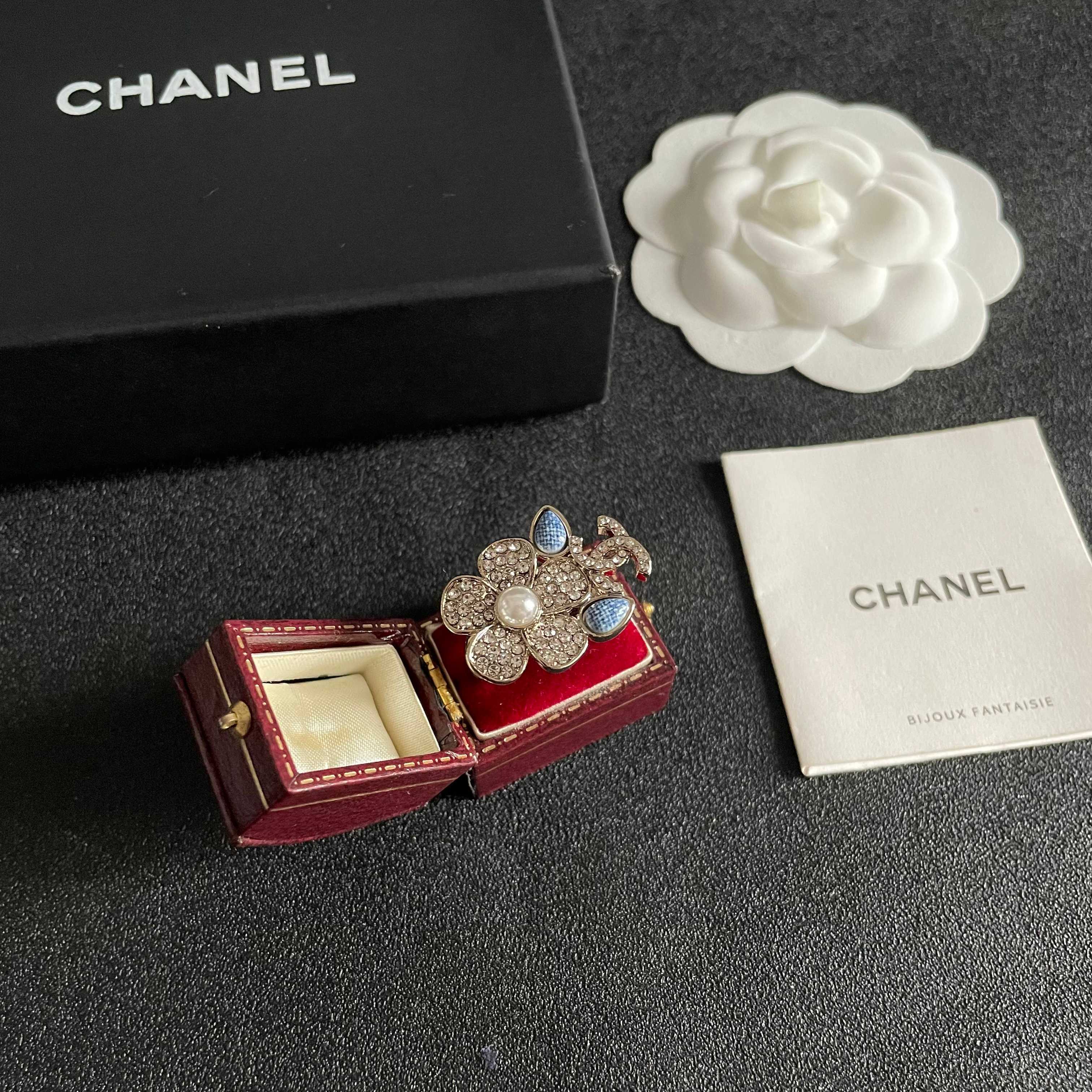 Chanel Flower Ring