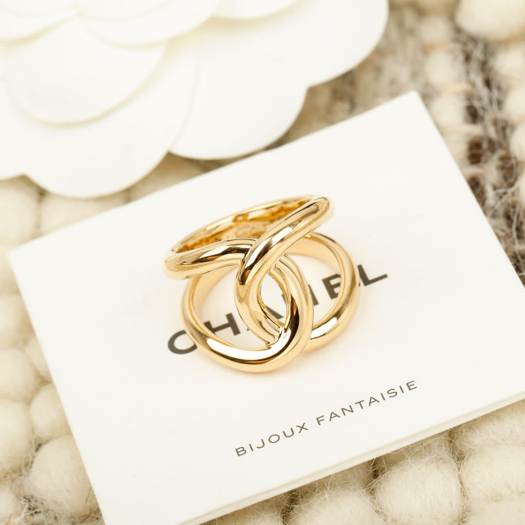 Chanel CC Ring