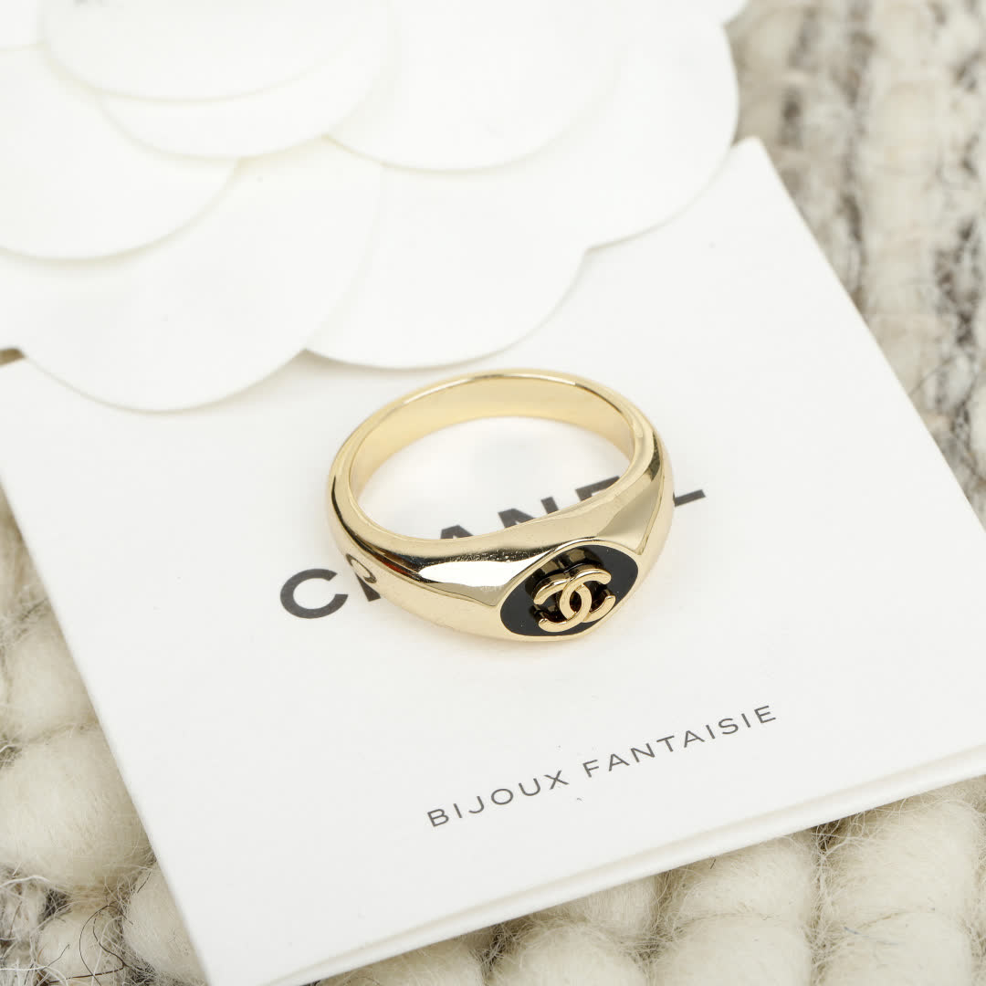 Chanel CC Ring