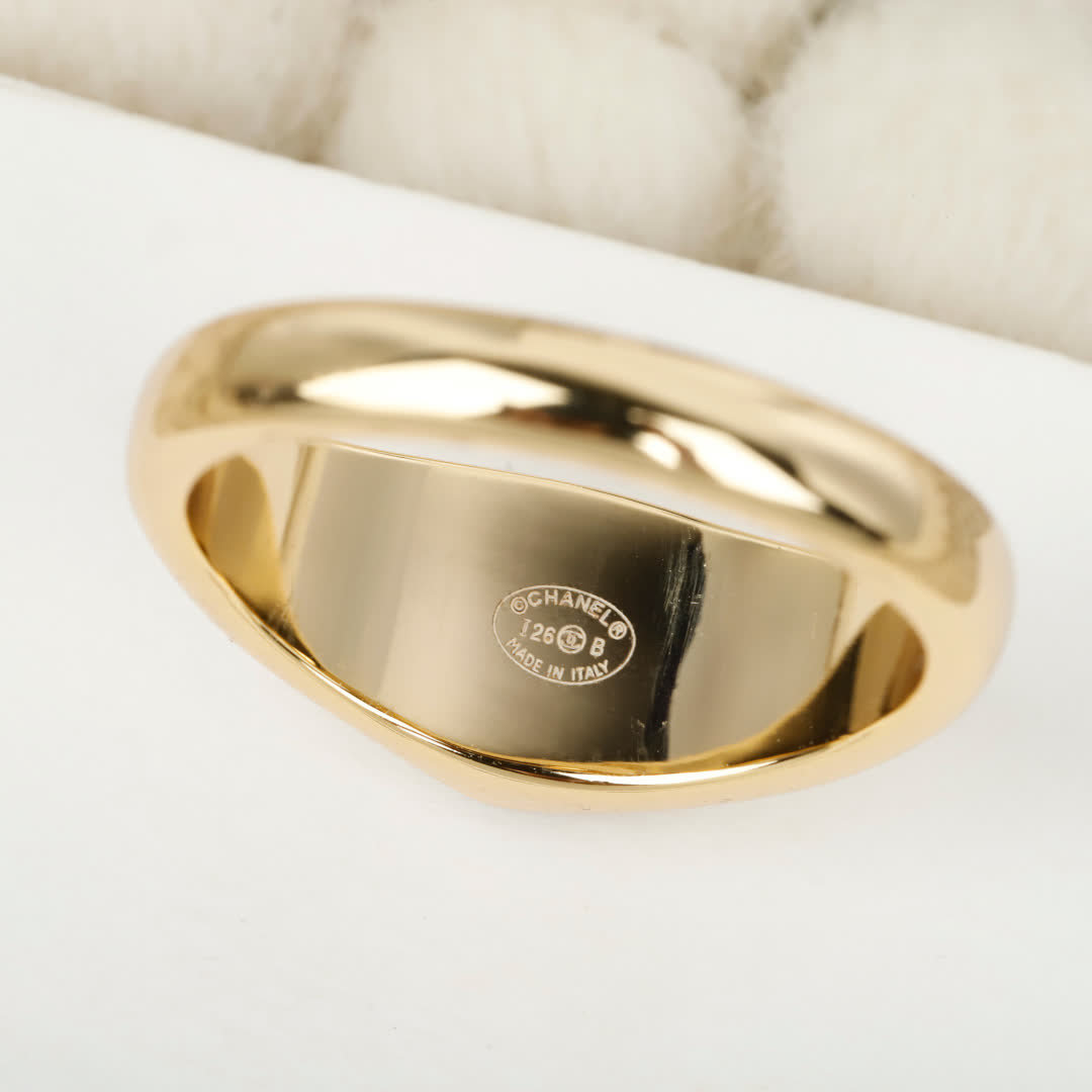 Chanel CC Ring