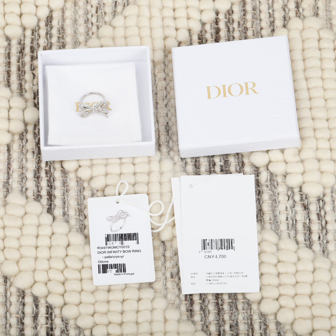 Dior Infinity Bow Ring