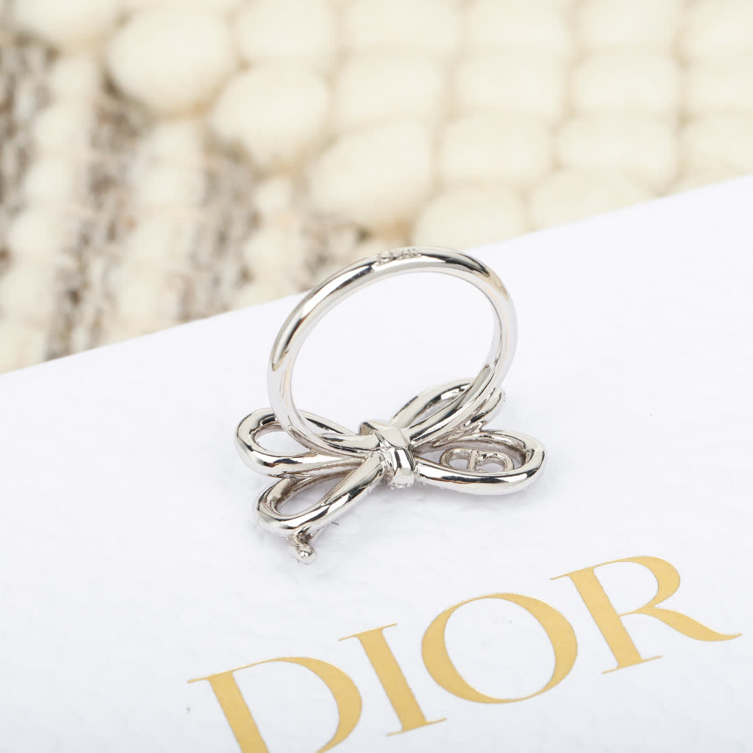 Dior Infinity Bow Ring