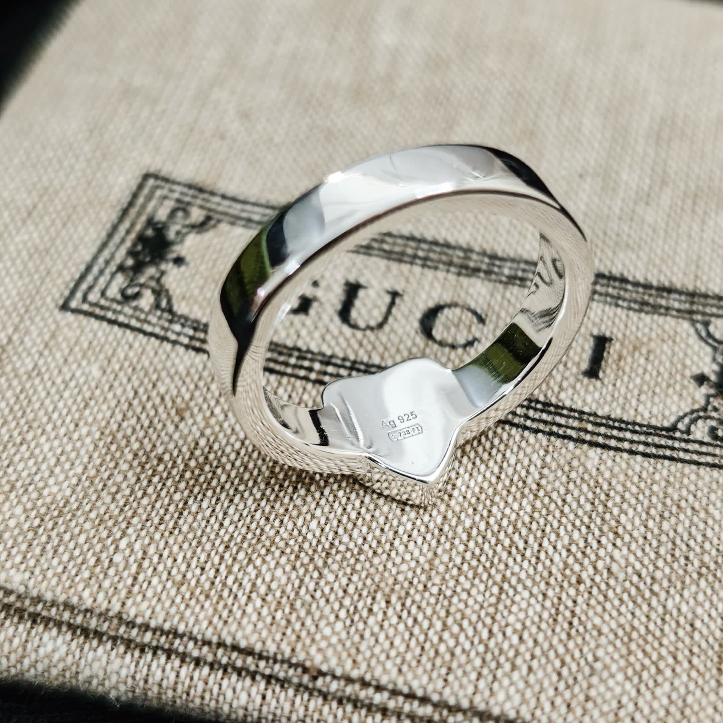 Gucci Silver Heart Ring