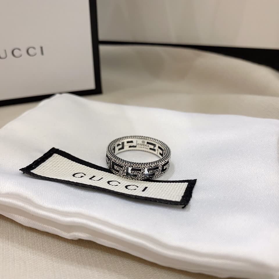 Gucci Silver Ring Gucci Silver Ring