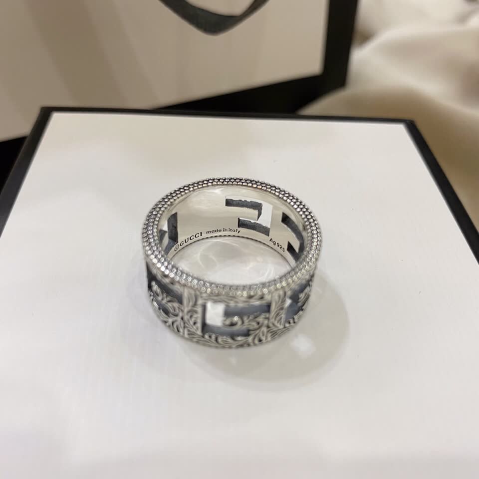 Gucci Silver Ring with Interlocking G Design