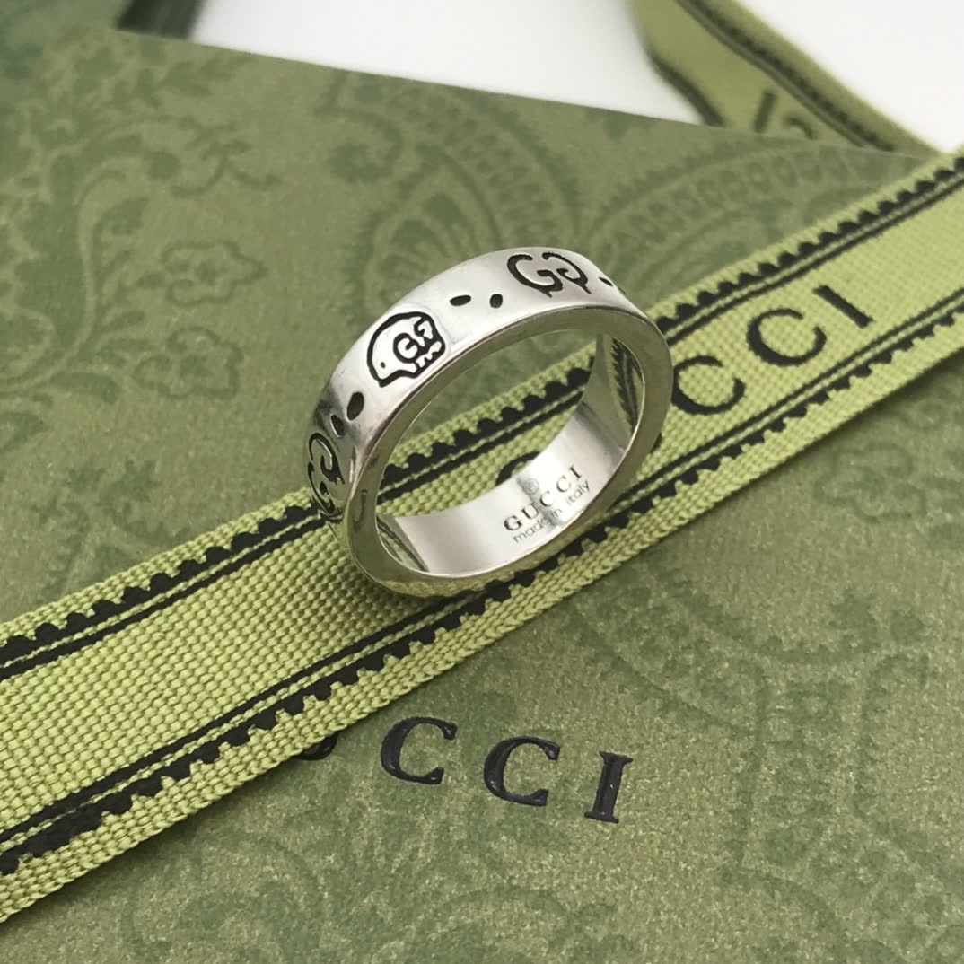 Gucci Silver Skull Ring