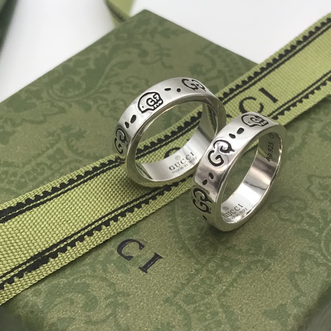 Gucci Silver Skull Ring