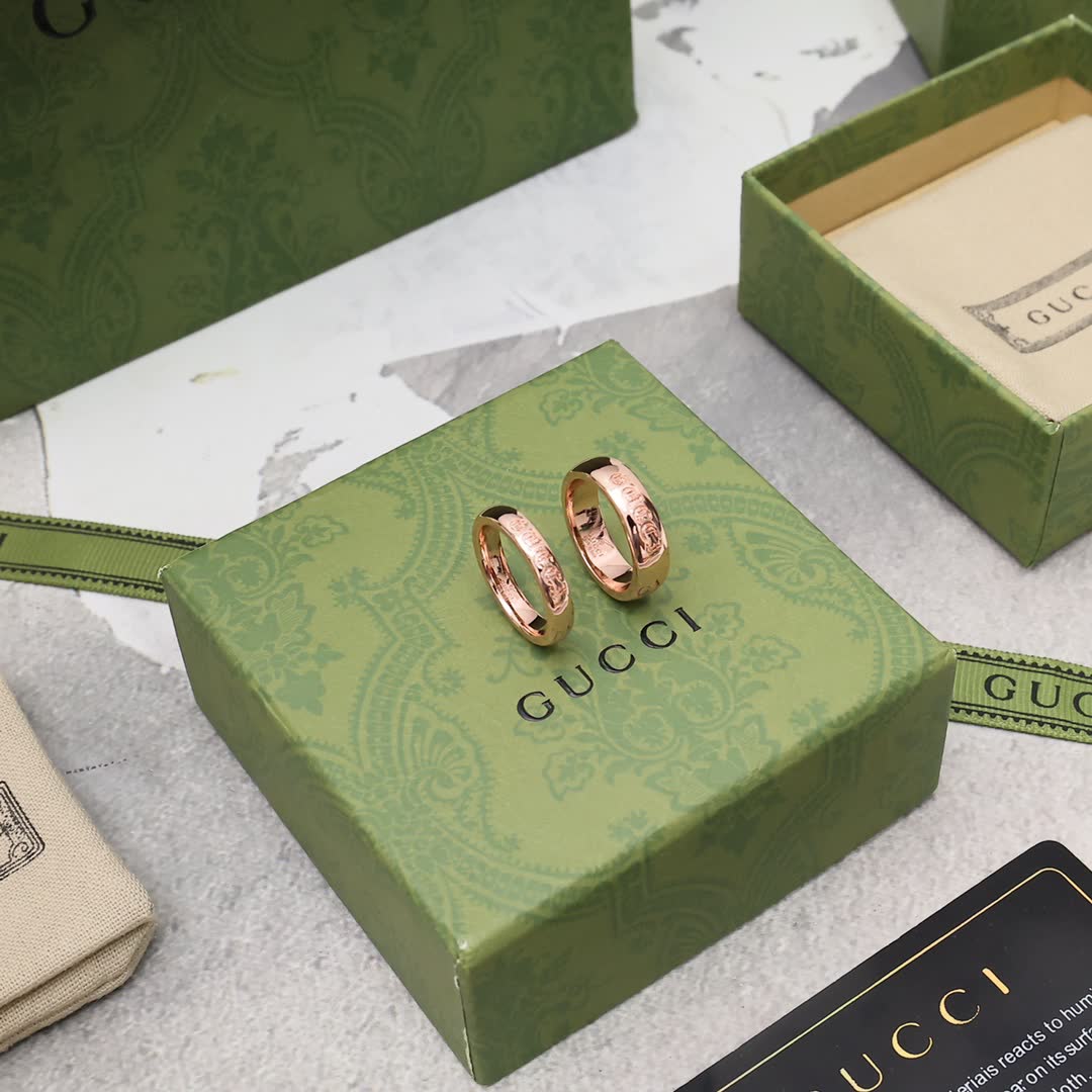Gucci Rose Gold Ring Set Gucci Rose Gold Ring Set