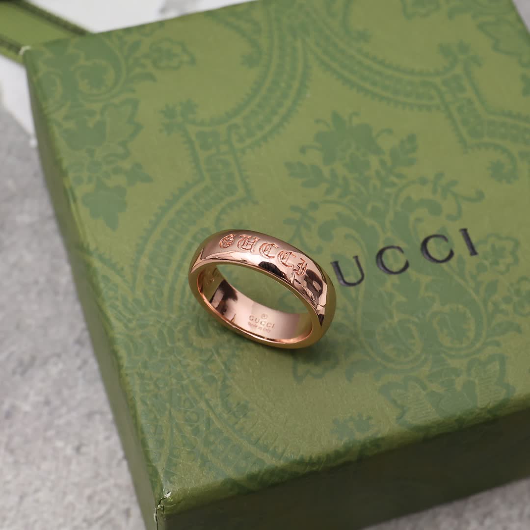 Gucci Rose Gold Ring Set