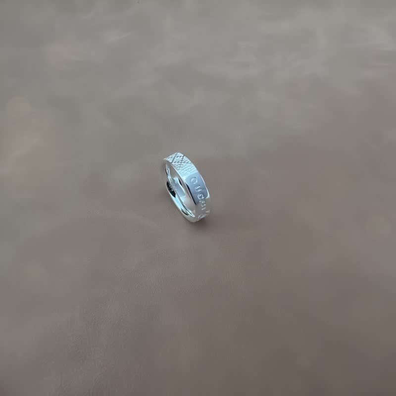 Gucci Silver Ring