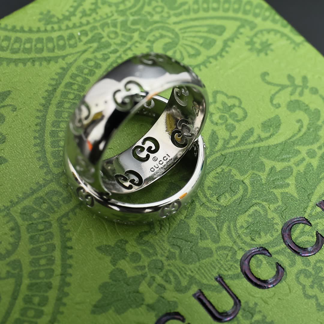 Gucci Interlocking G Ring Set