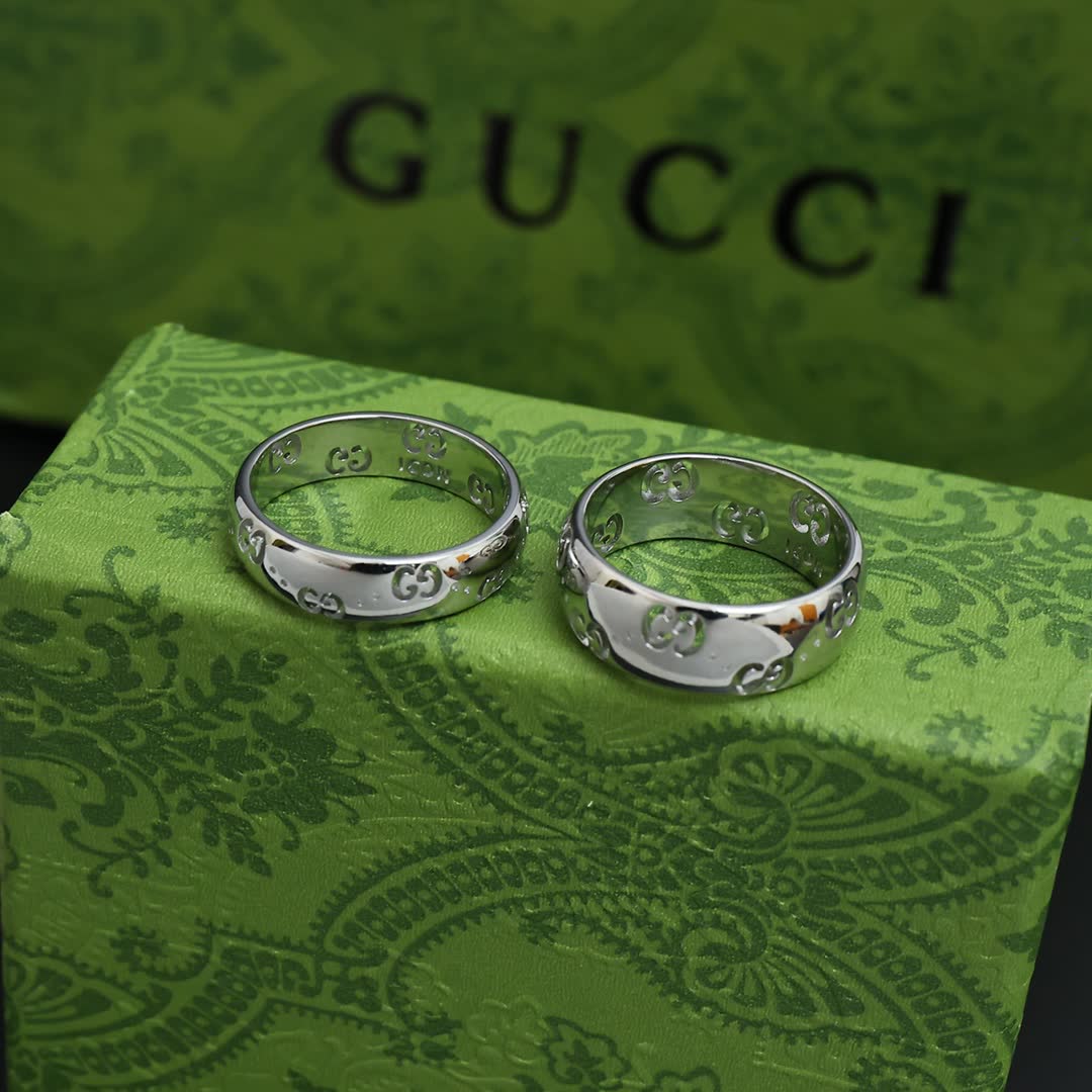 Gucci Silver Ring Set Gucci Silver Ring Set