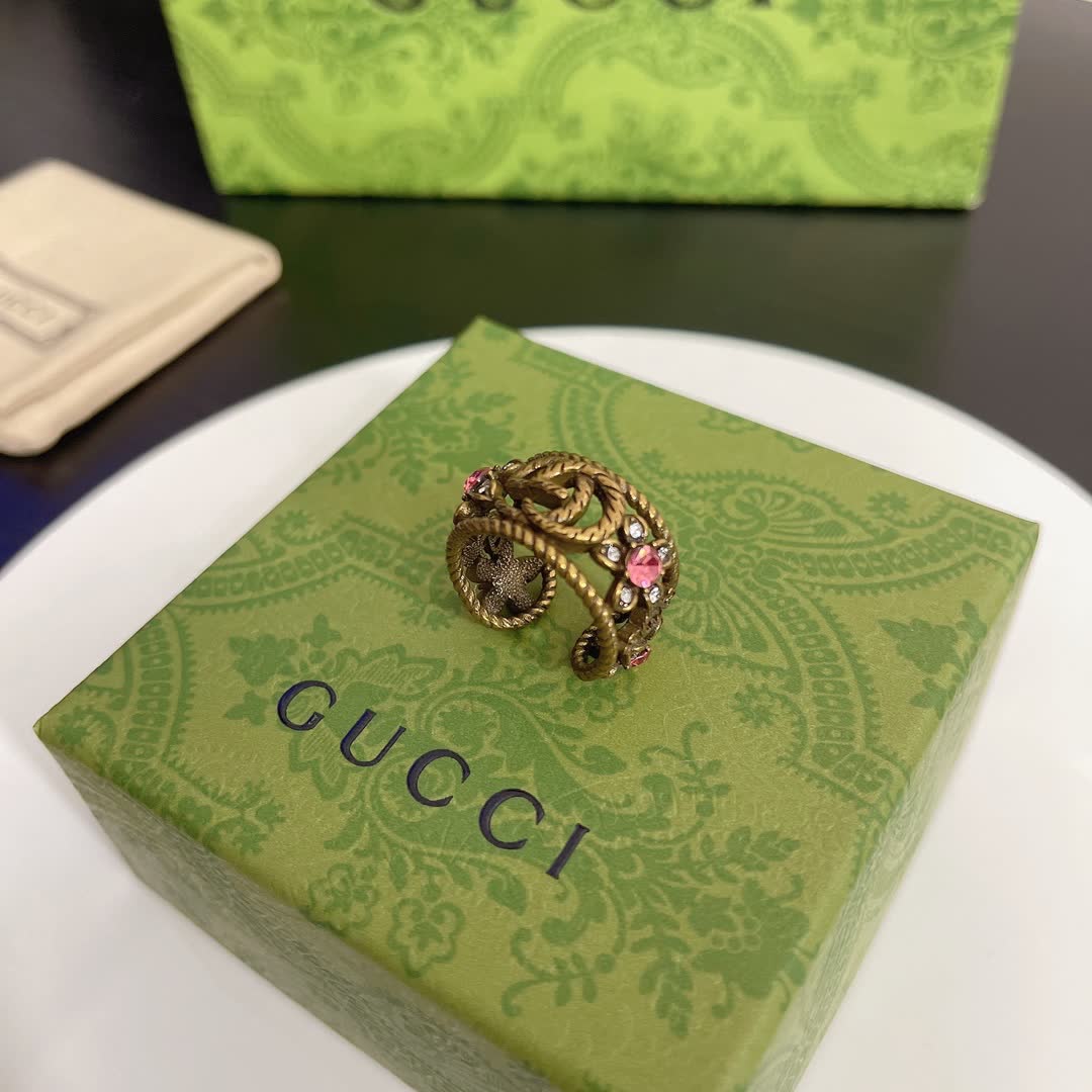 Gucci Ring