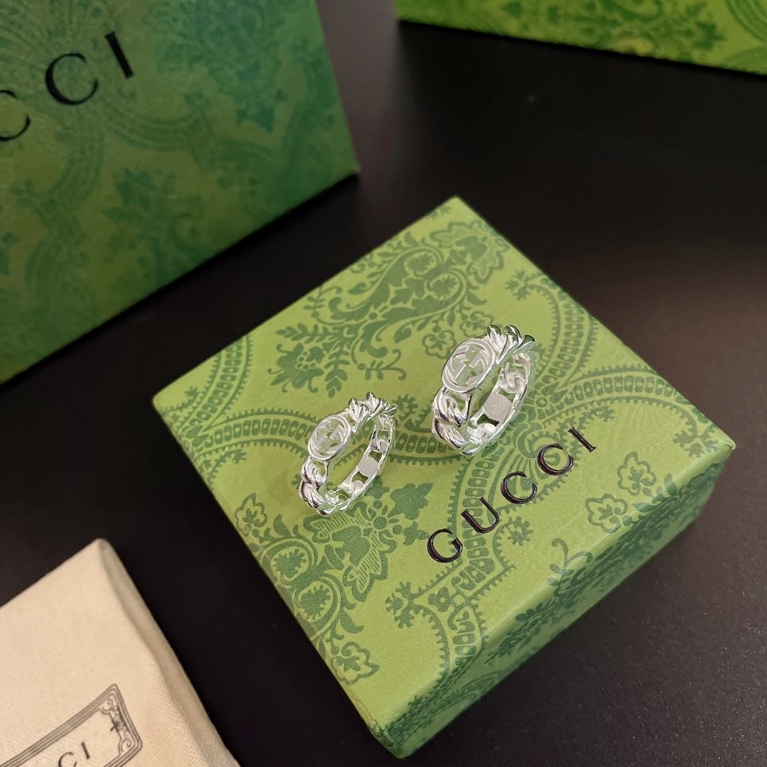 Gucci Interlocking G Ring