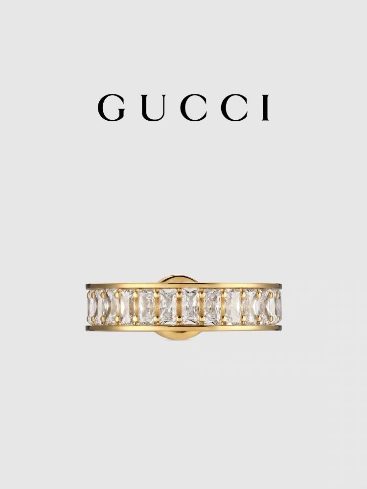 Gucci Gold Ring with Diamonds