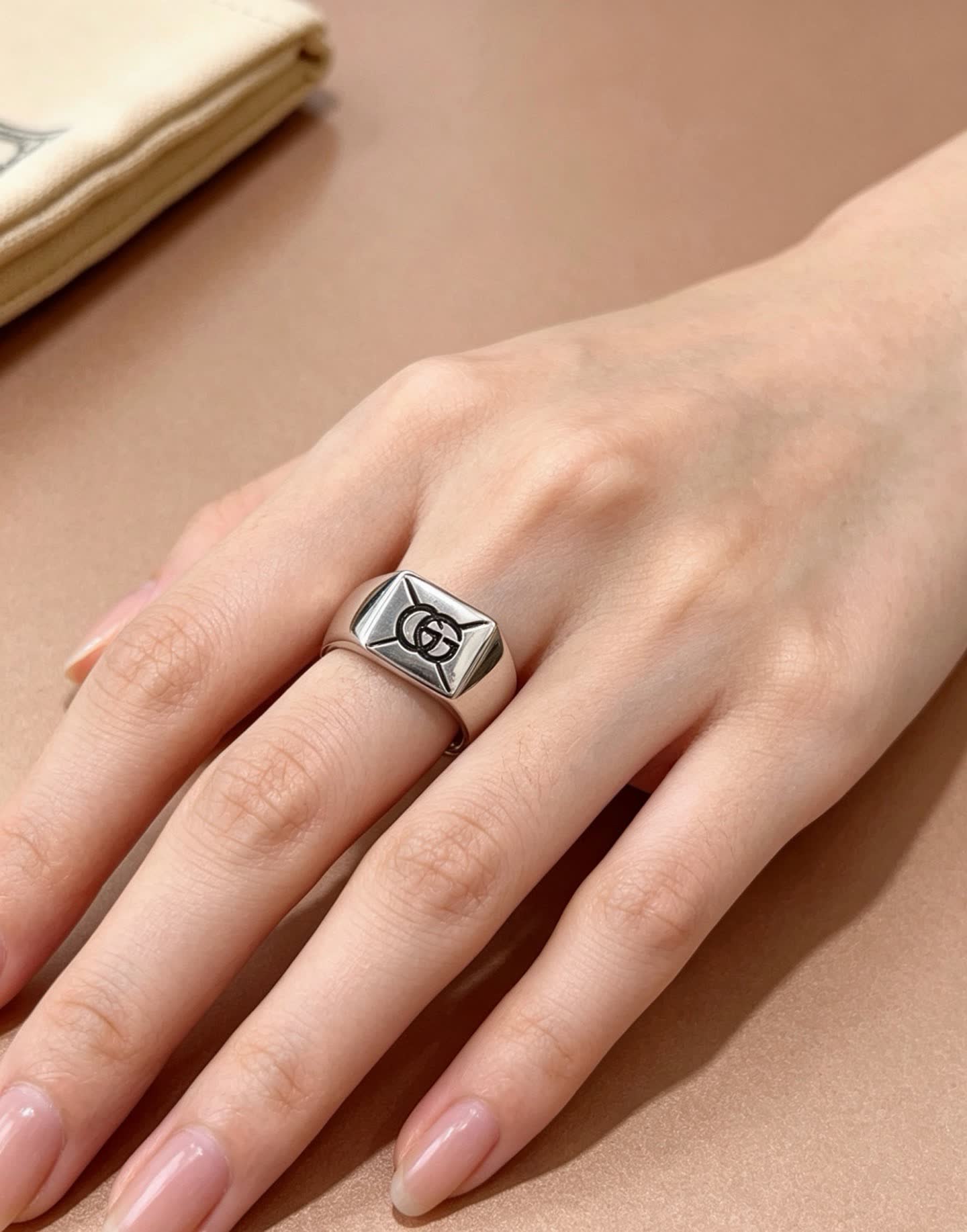 Gucci Silver Ring