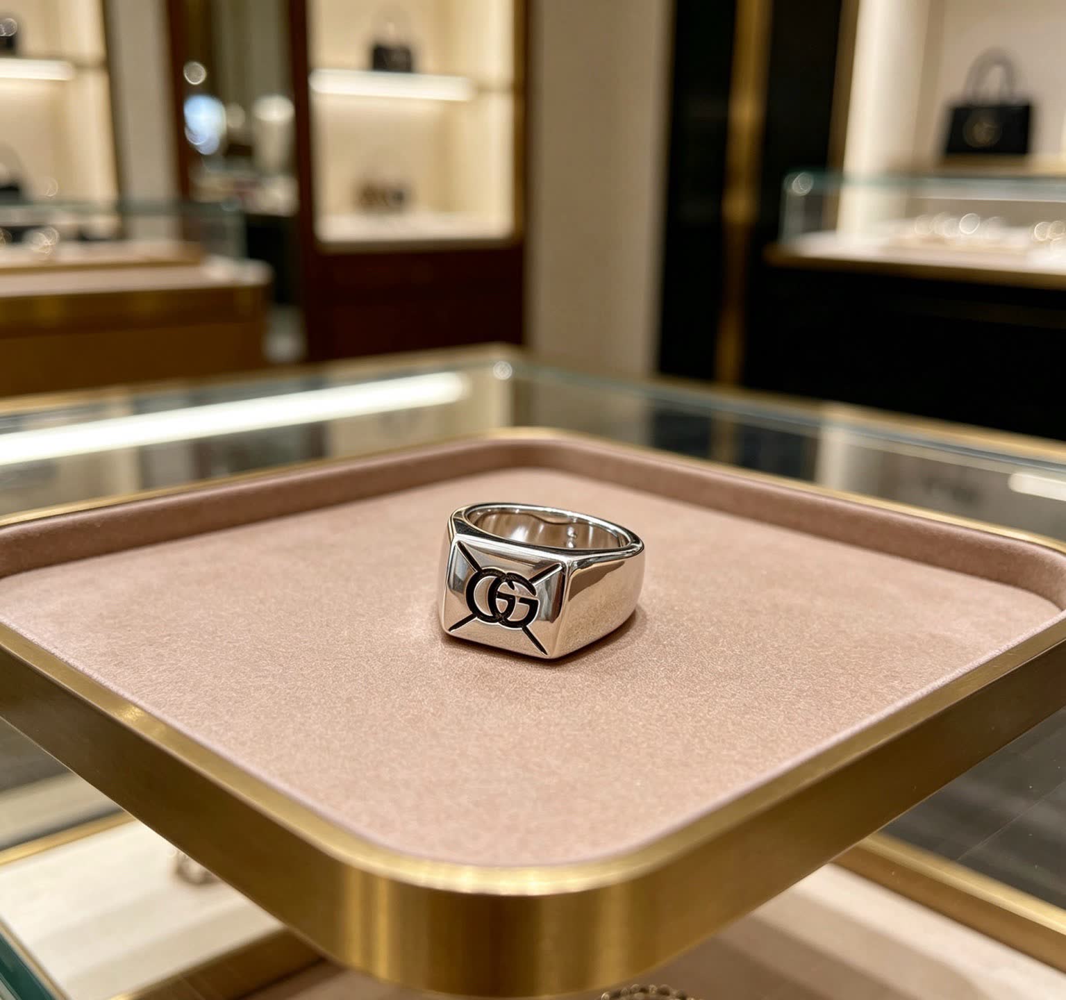Gucci Silver Ring