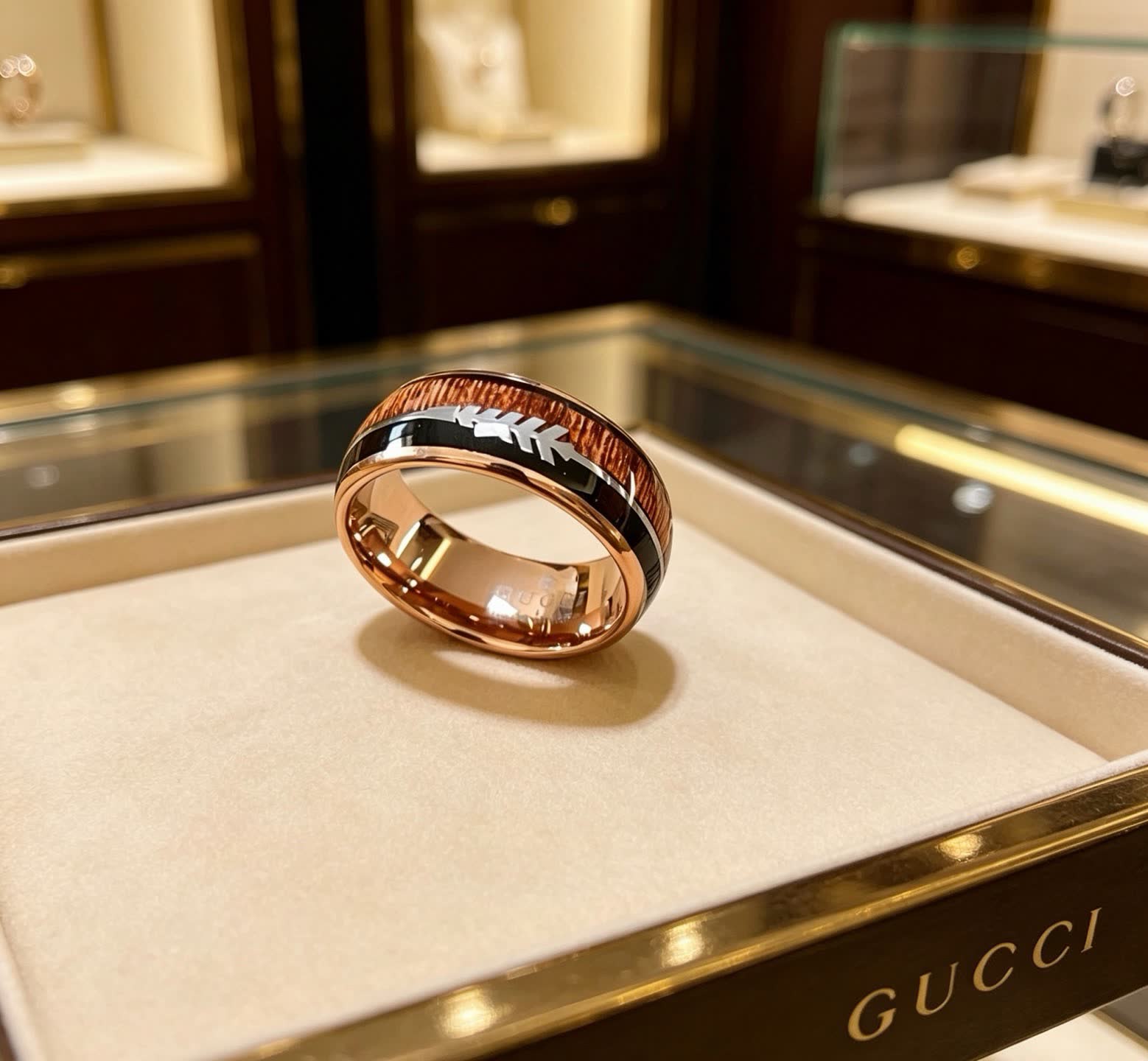 Gucci Wood and Leather Ring