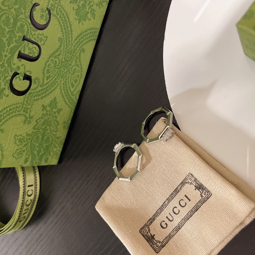 Gucci Octagon Ring