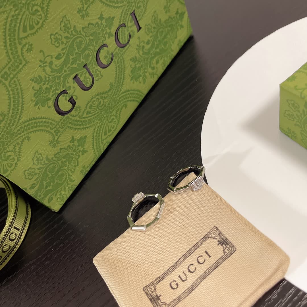 Gucci Octagon Ring