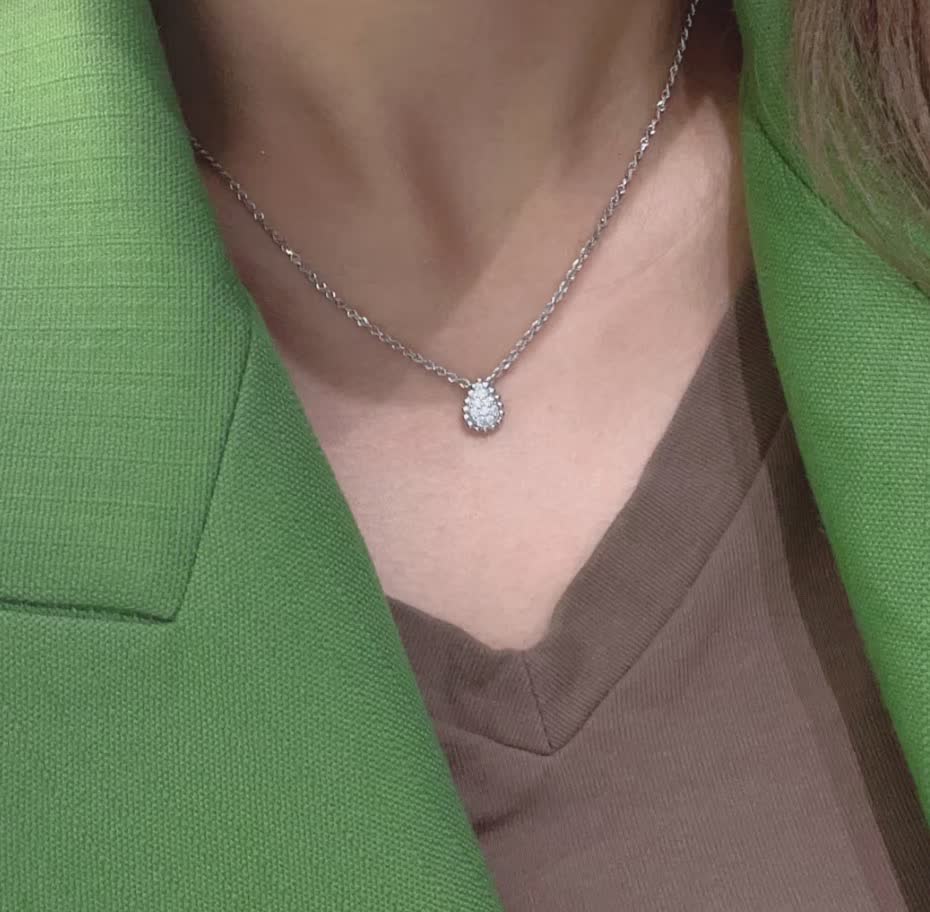 Boucheron Elegant Silver Diamond Pendant Necklace