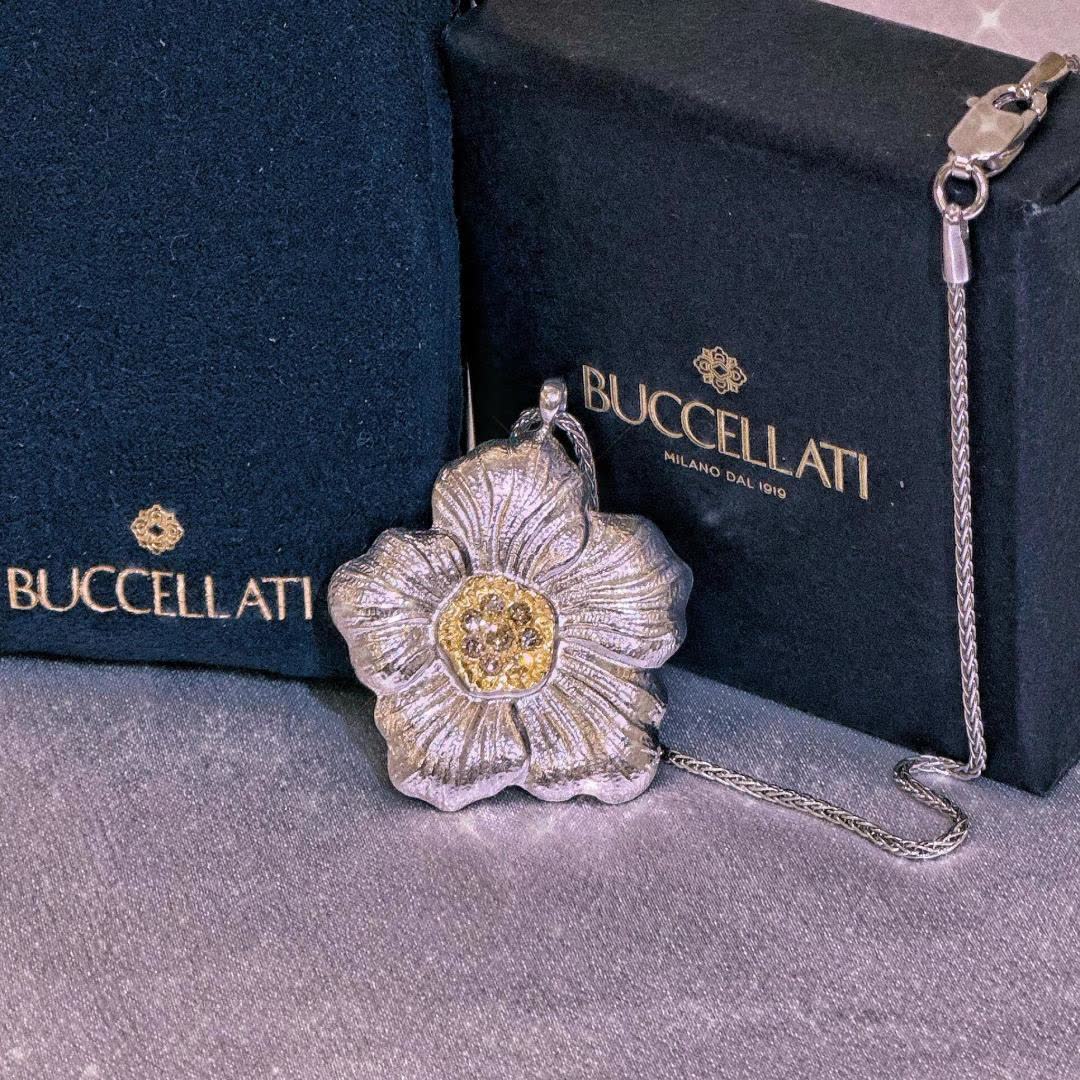 Buccellati Flower Pendant Necklace
