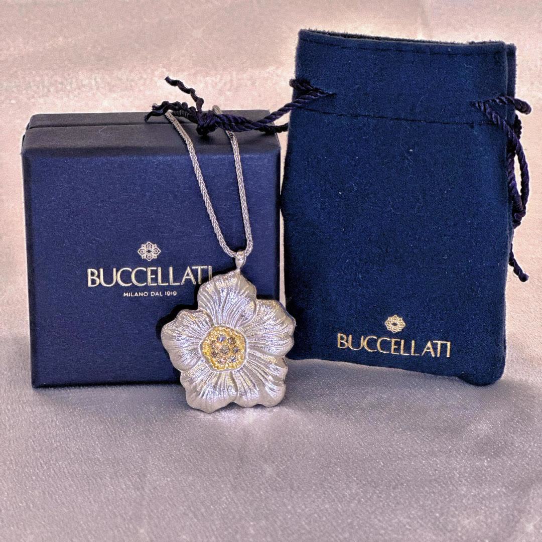 Buccellati Flower Pendant Necklace