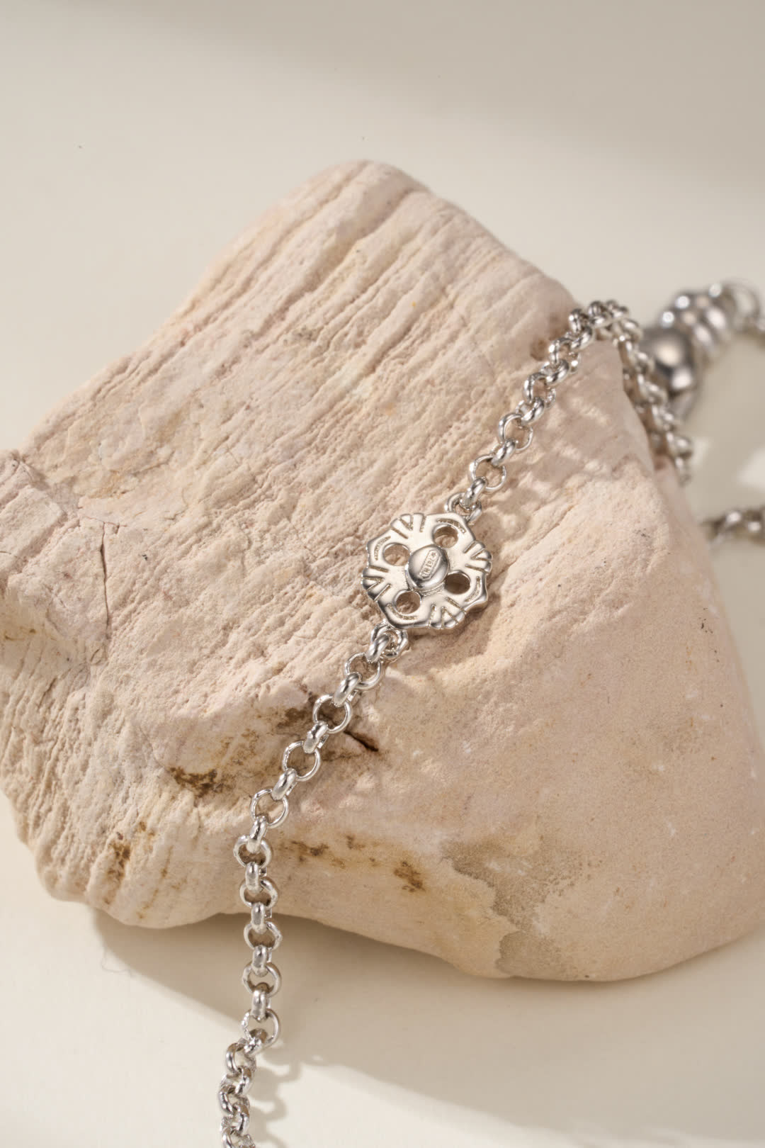 Buccellati Elegant Gold and Silver Filigree Pendant Necklace