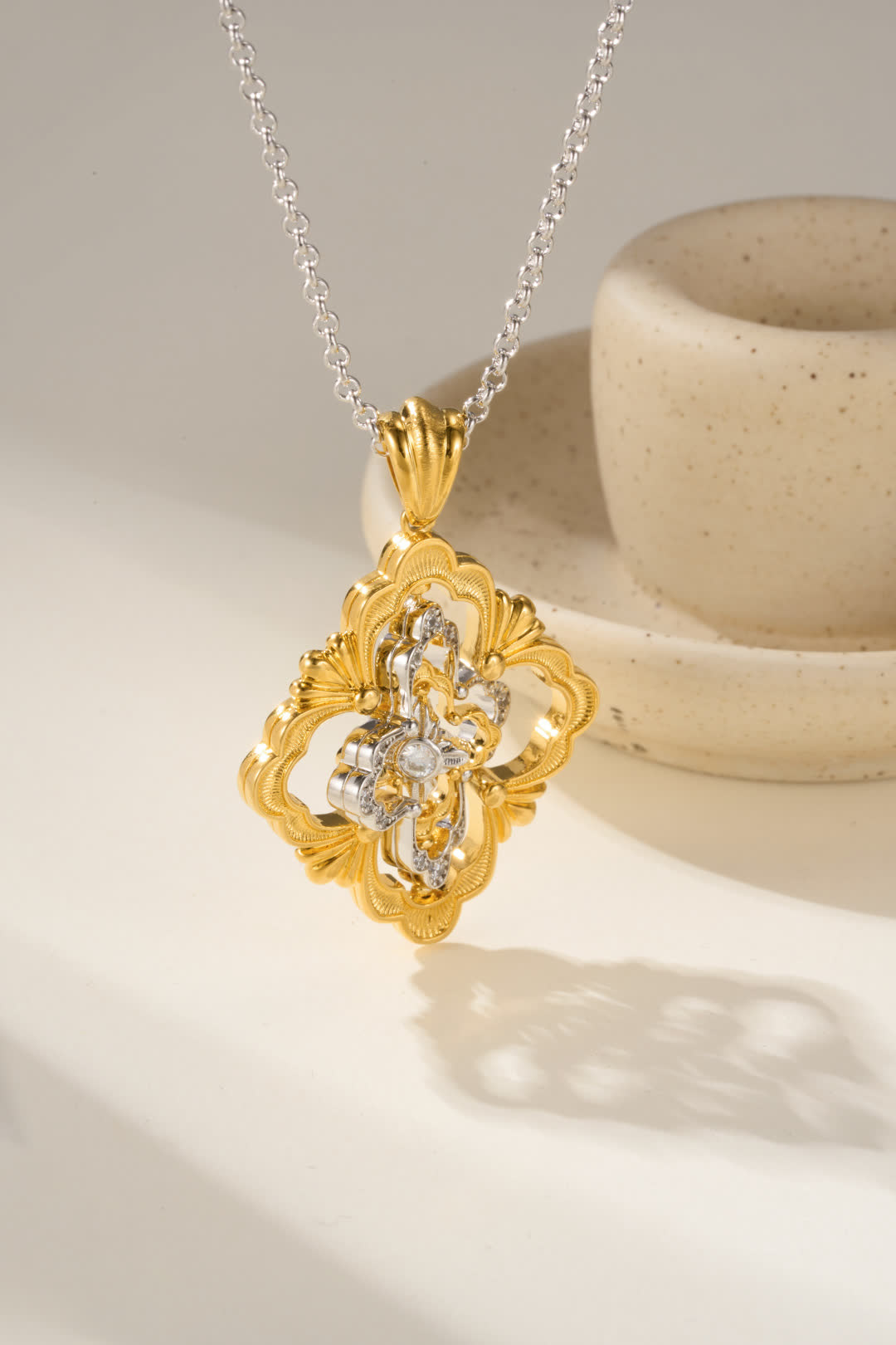 Buccellati Elegant Gold and Silver Filigree Pendant Necklace