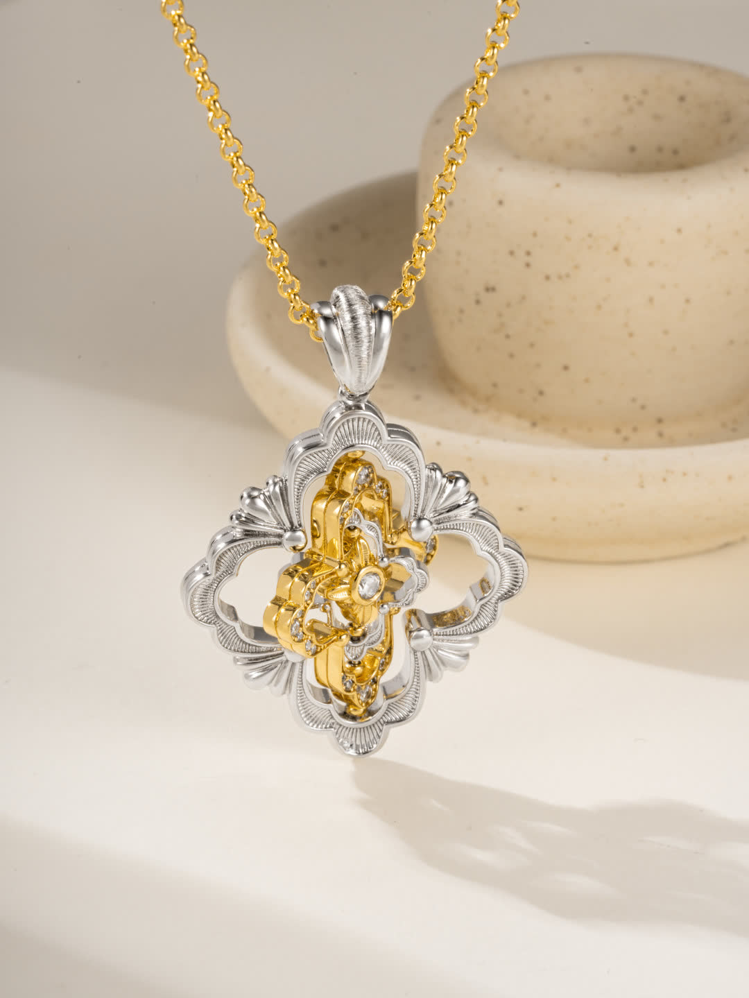 Buccellati Elegant Gold and Silver Mandala Pendant Necklace
