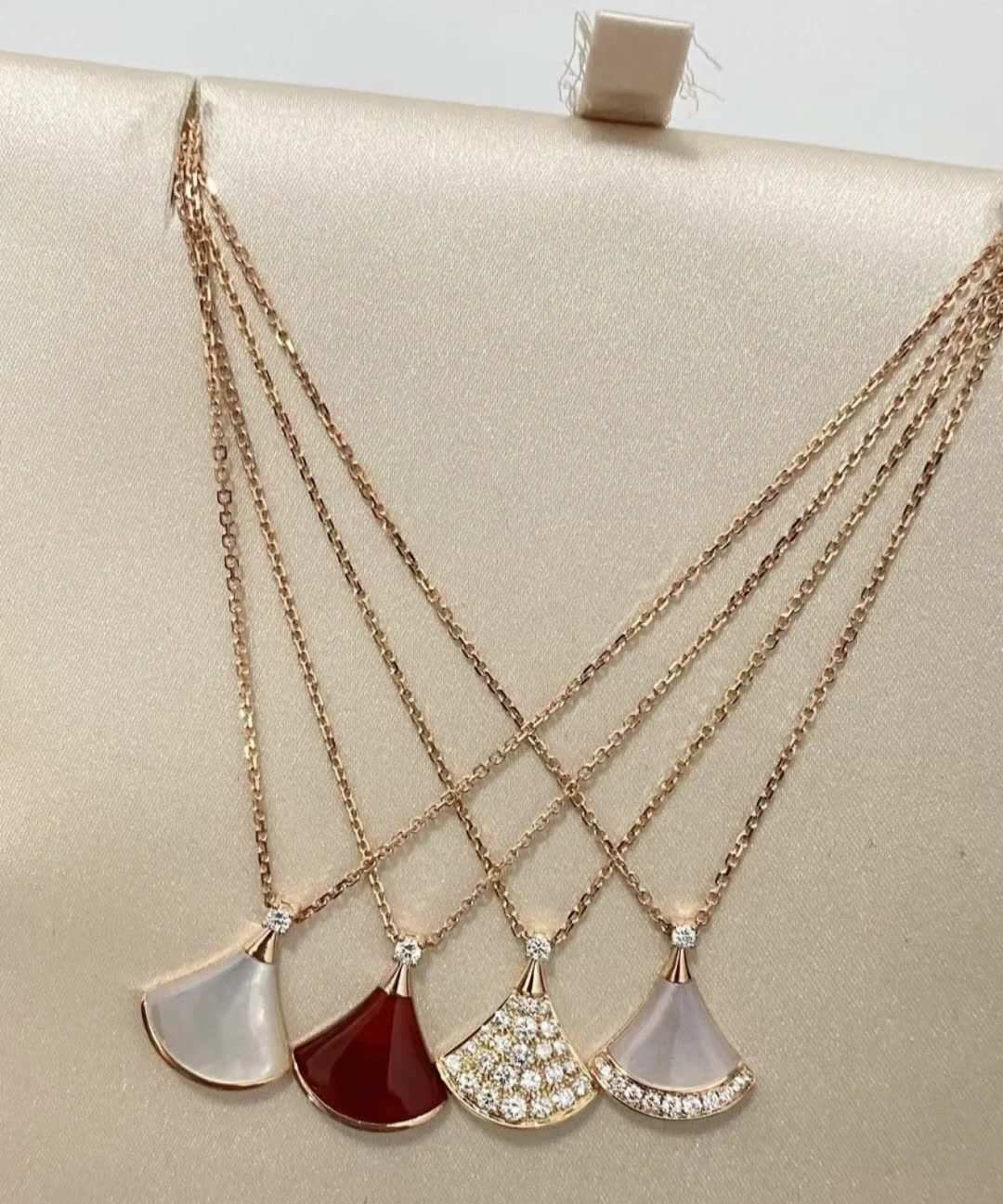 Bvlgari Gold and Enamel Fan Pendant Necklace