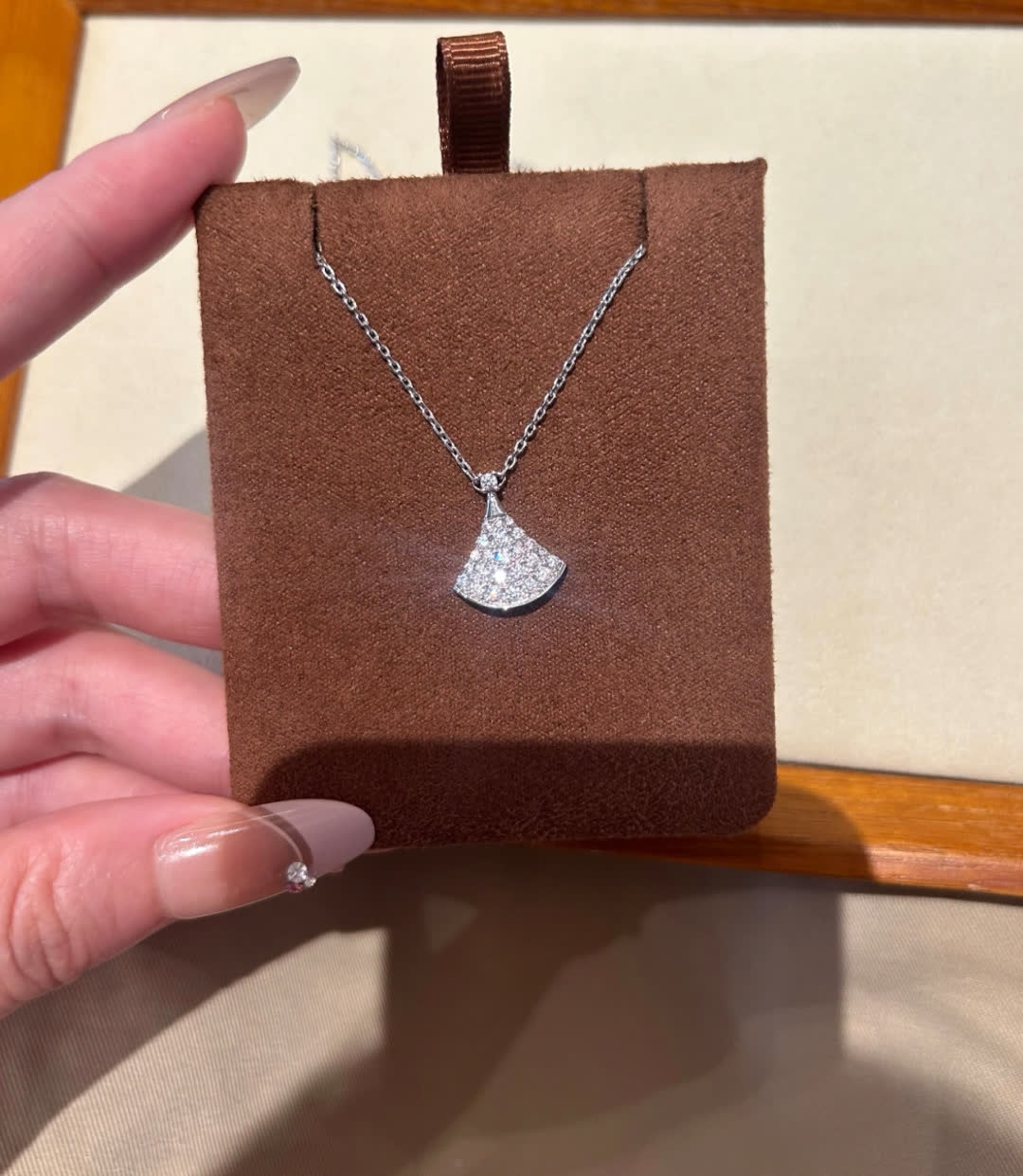 Bvlgari Barbara 1945 Fan-Shaped Pendant Necklace