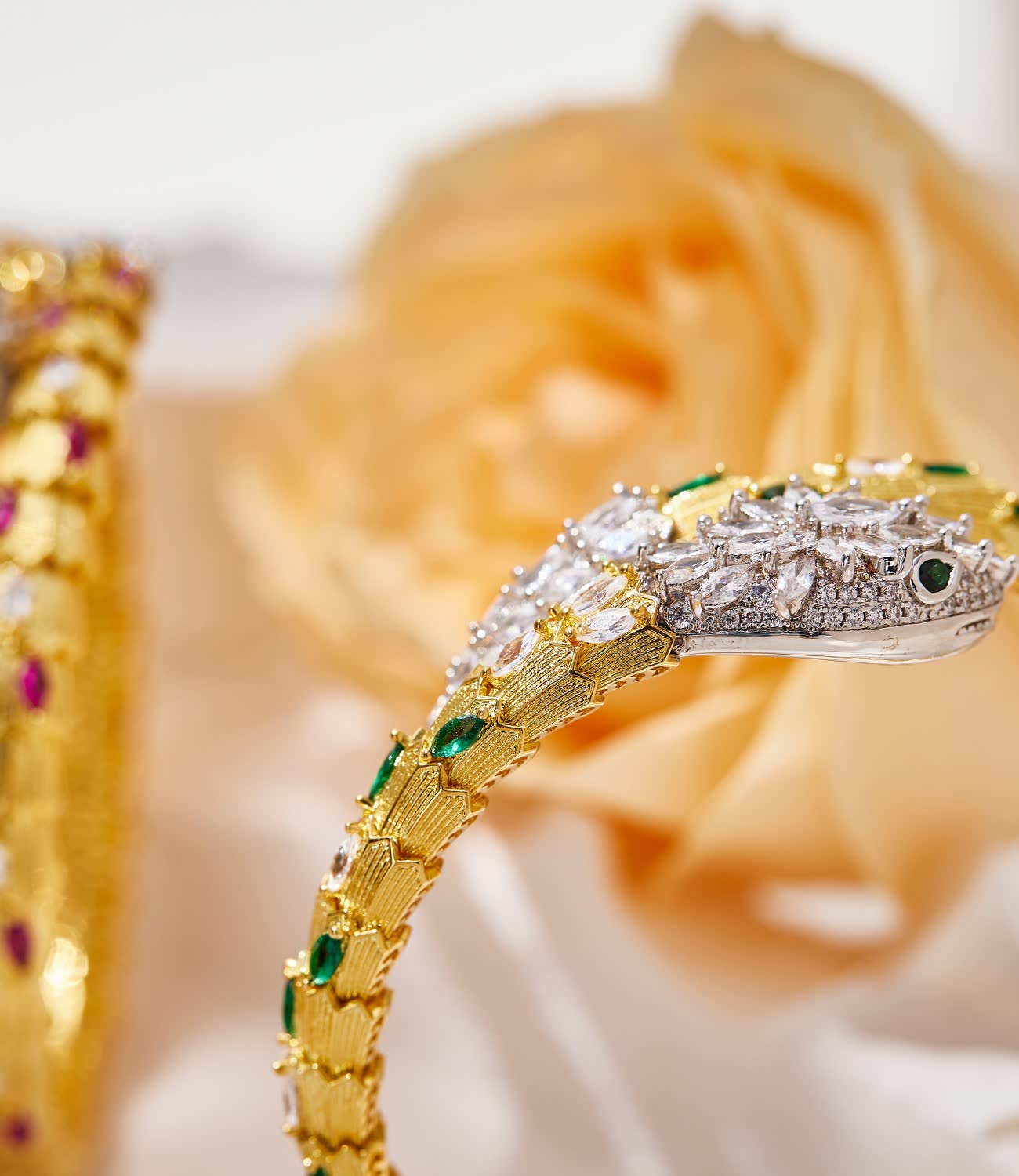 Bvlgari Emerald and Diamond Serpent Necklace and Bracelet Set