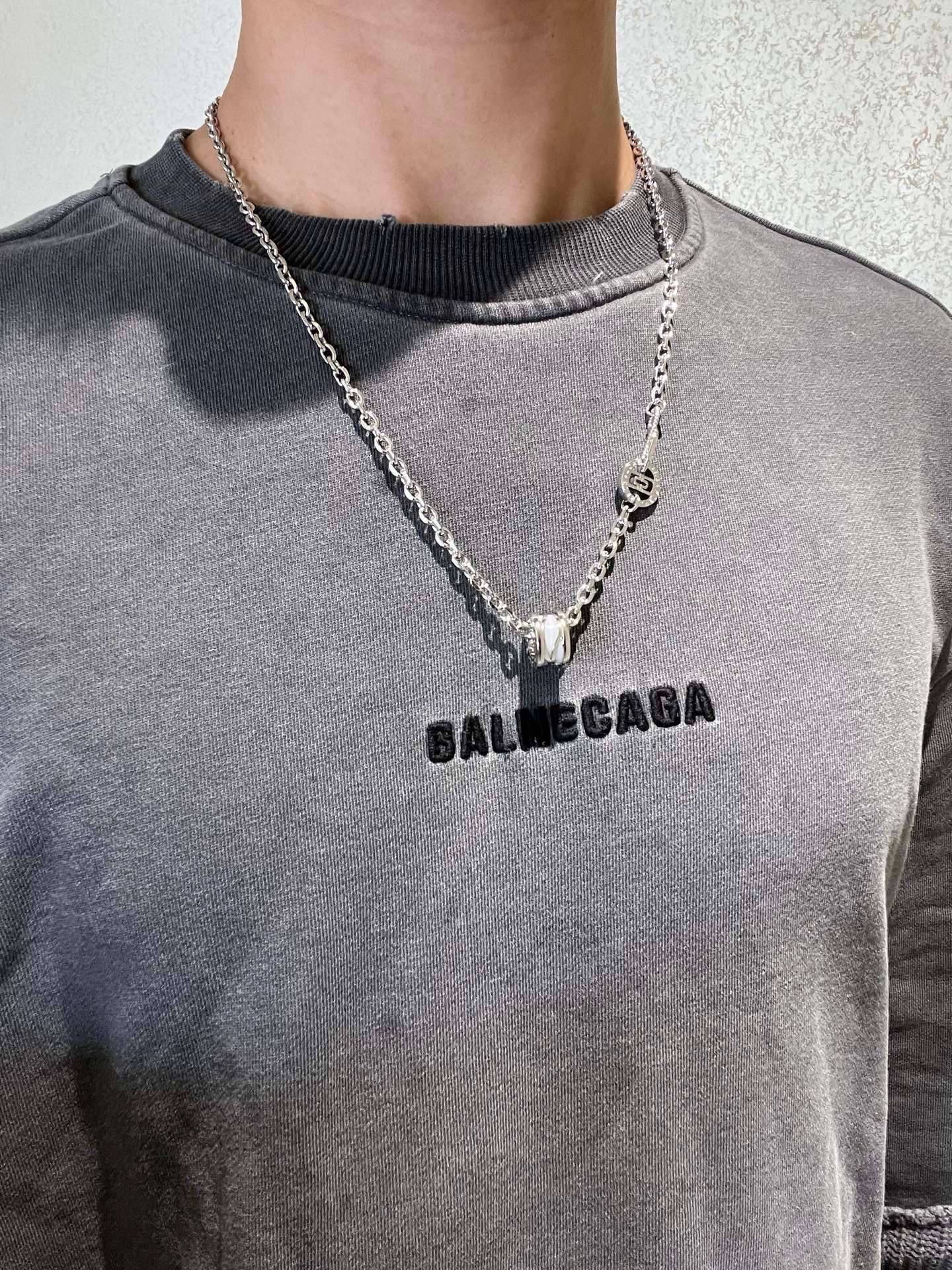 Bvlgari Happy Diamonds Silver Necklace