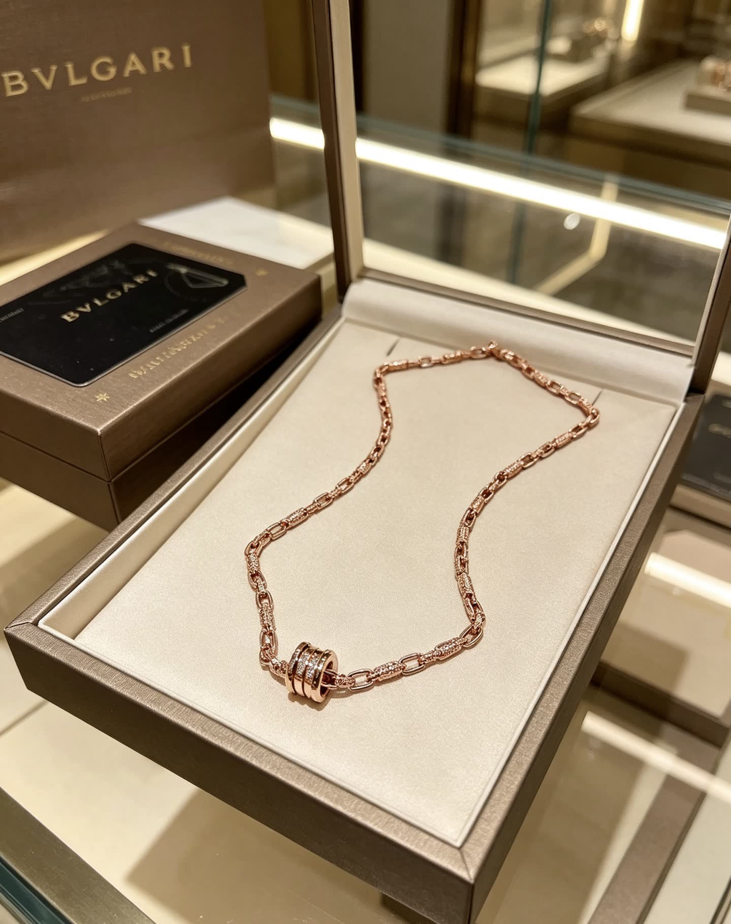 Bvlgari Rose Gold Necklace Bvlgari Rose Gold Necklace