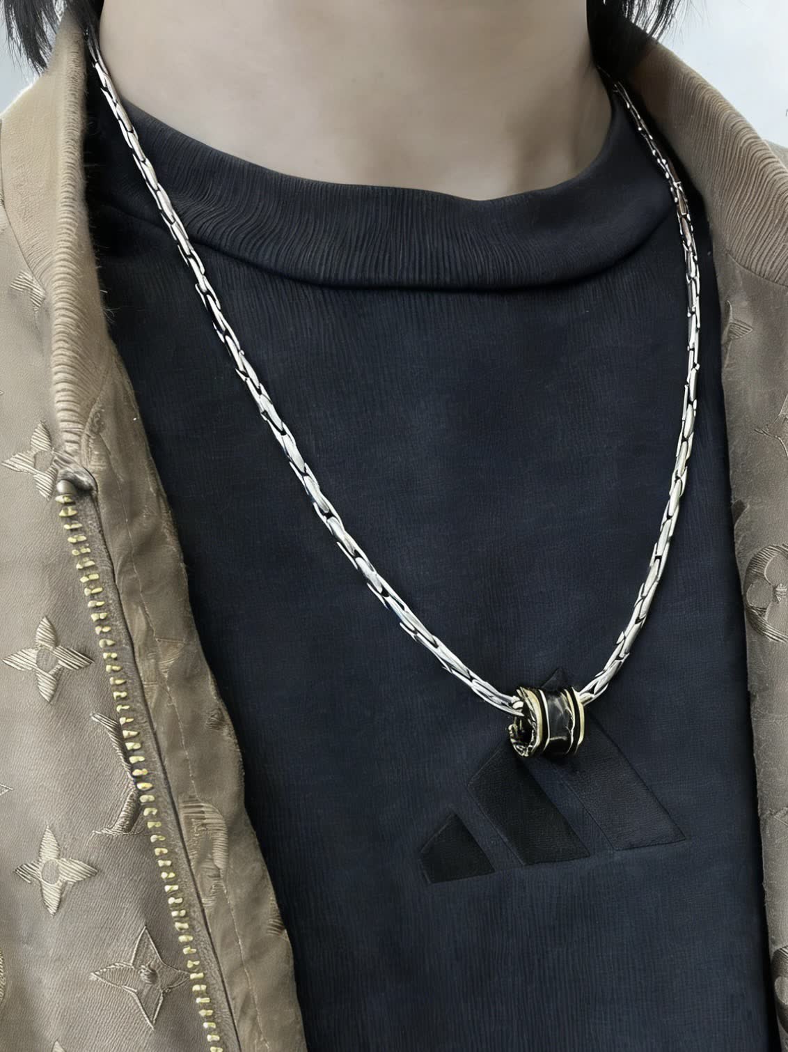 Bvlgari Black Onyx and Gold Necklace