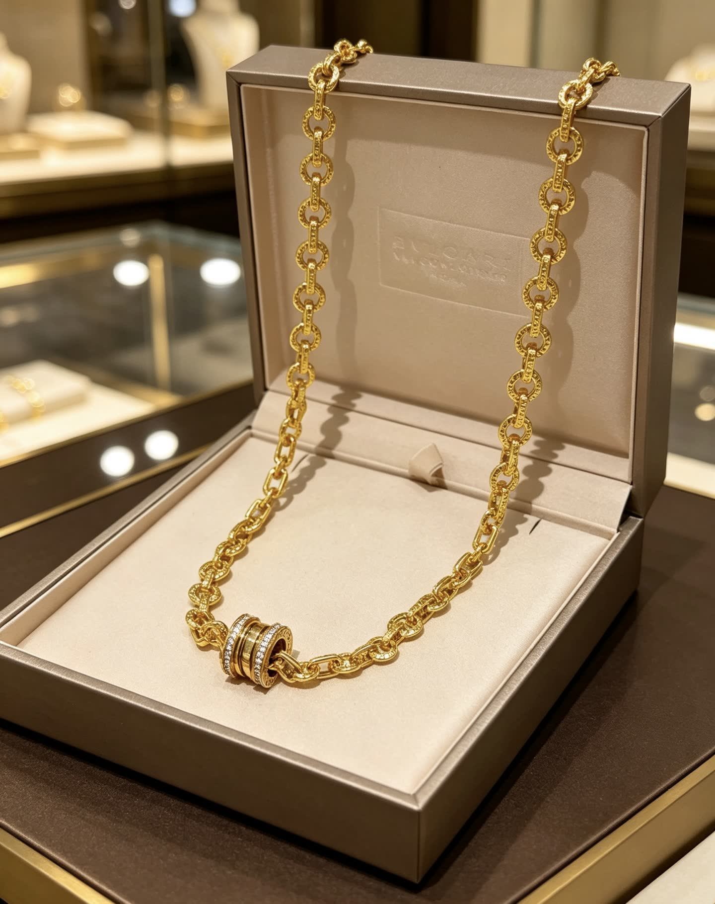 Bvlgari Panthere de Gold Necklace