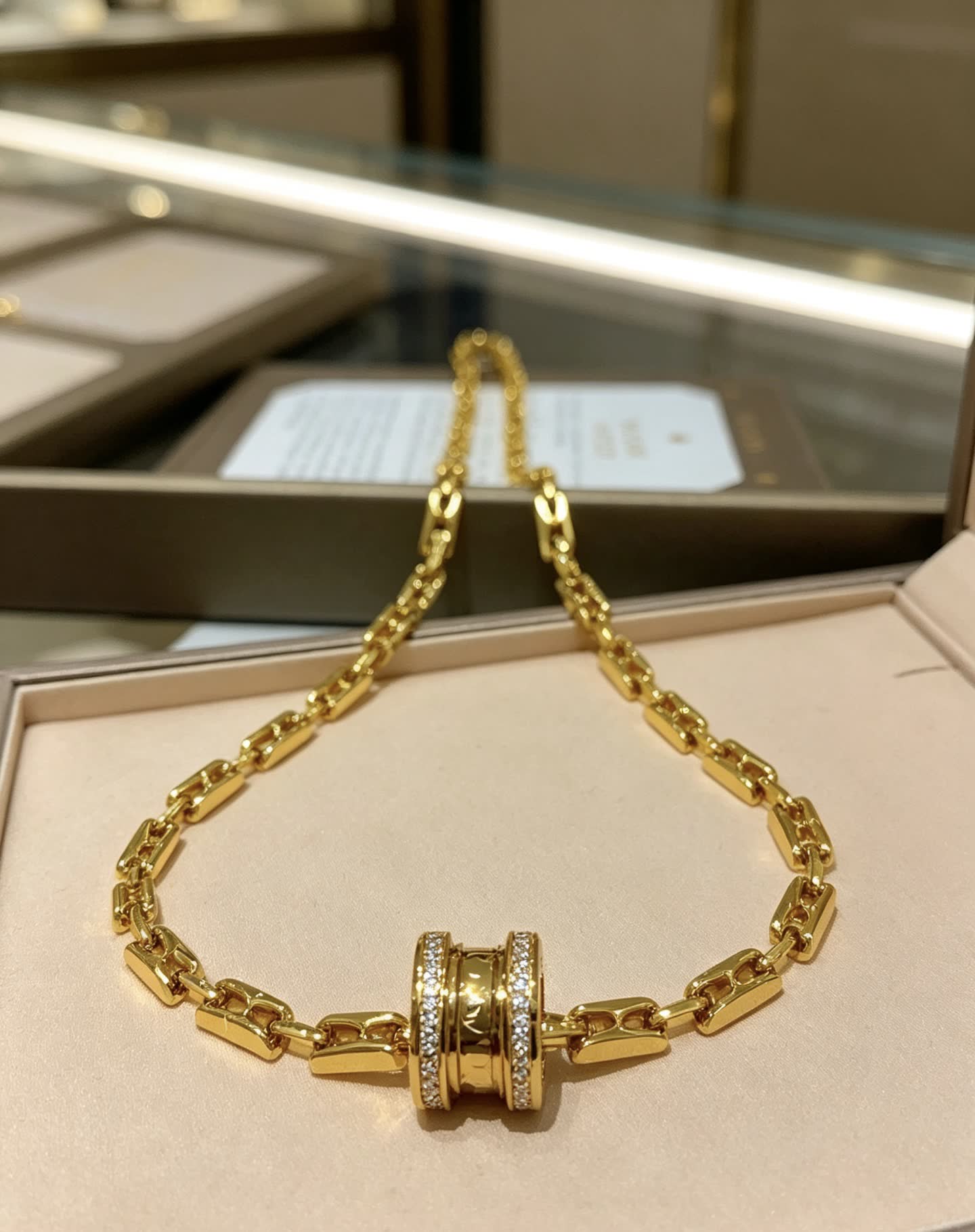 Bvlgari Gold Chain Necklace with Diamond Clasp Bvlgari Gold Chain Necklace with Diamond Clasp