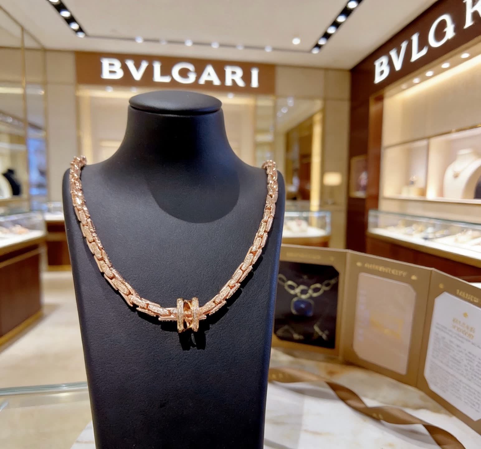 Bvlgari Gold Chain Necklace Bvlgari Gold Chain Necklace