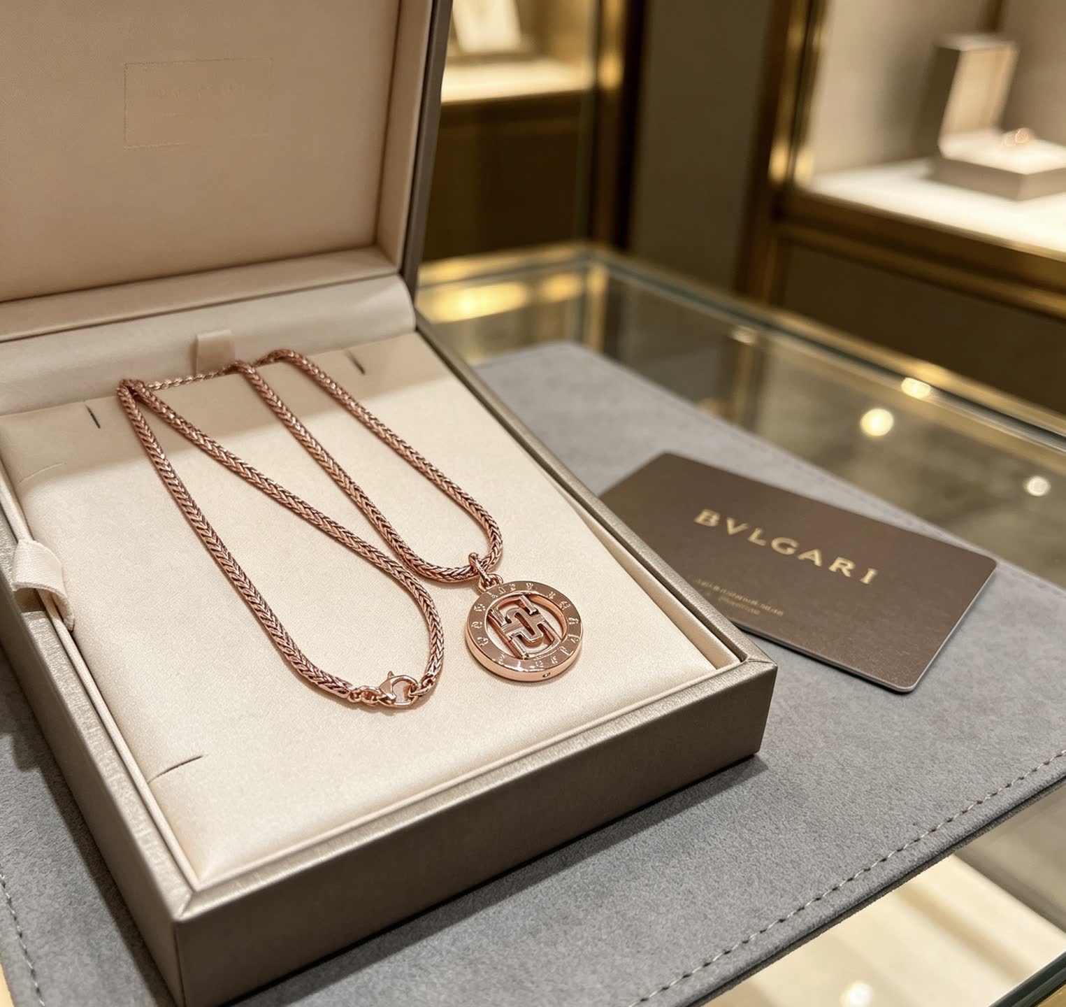Bvlgari Rose Gold Necklace Bvlgari Rose Gold Necklace