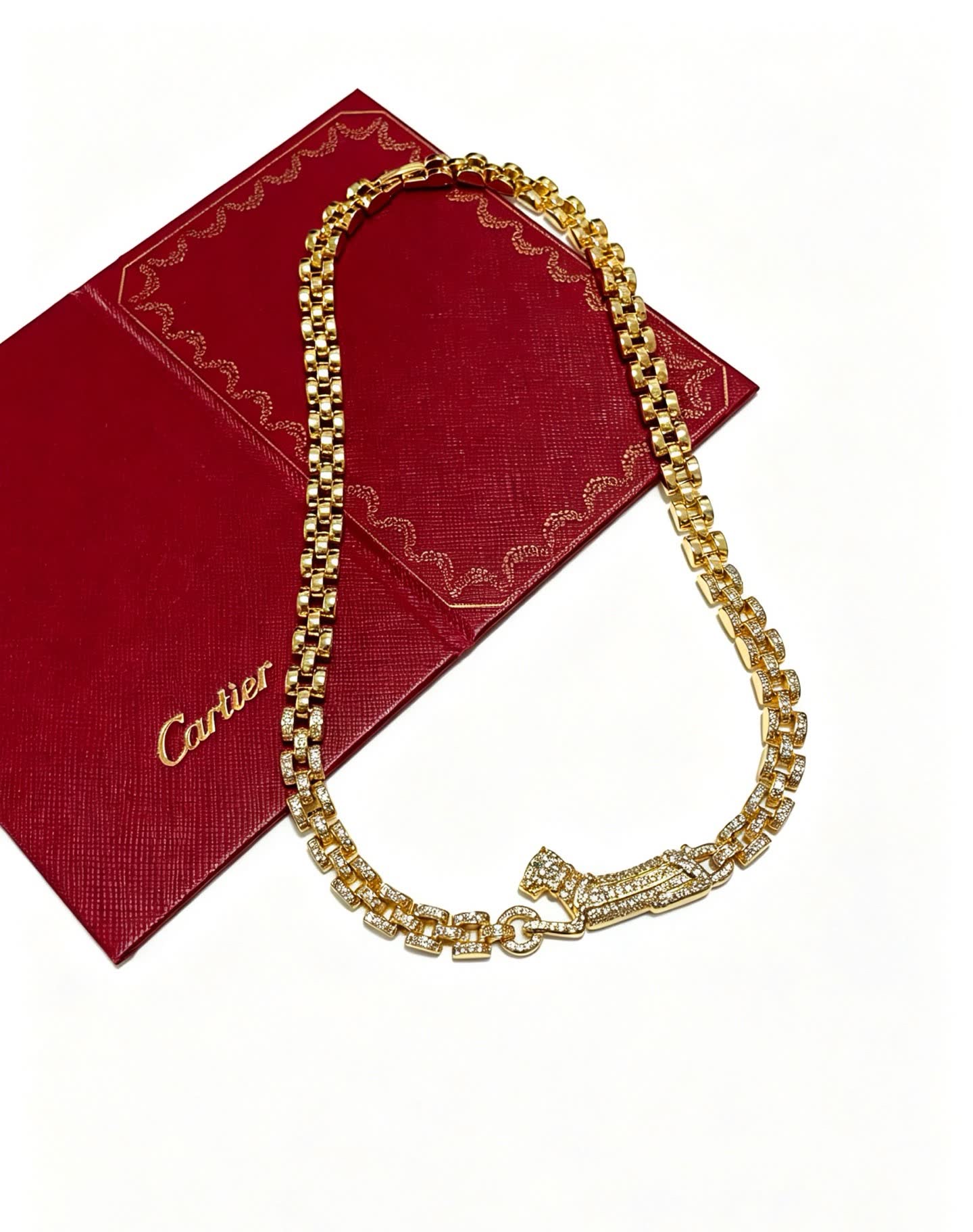 Cartier Panthere de Cartier Diamond Gold Necklace
