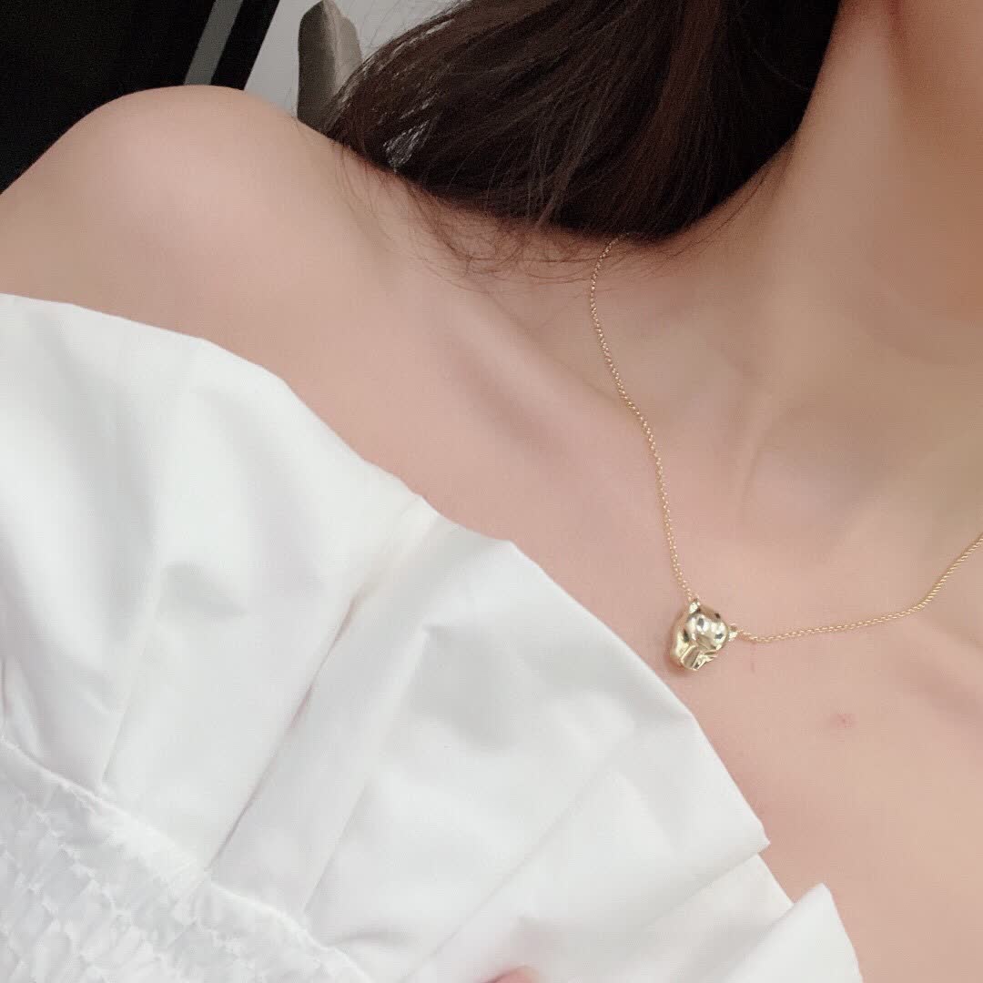 Cartier Panthere de Cartier Gold Necklace