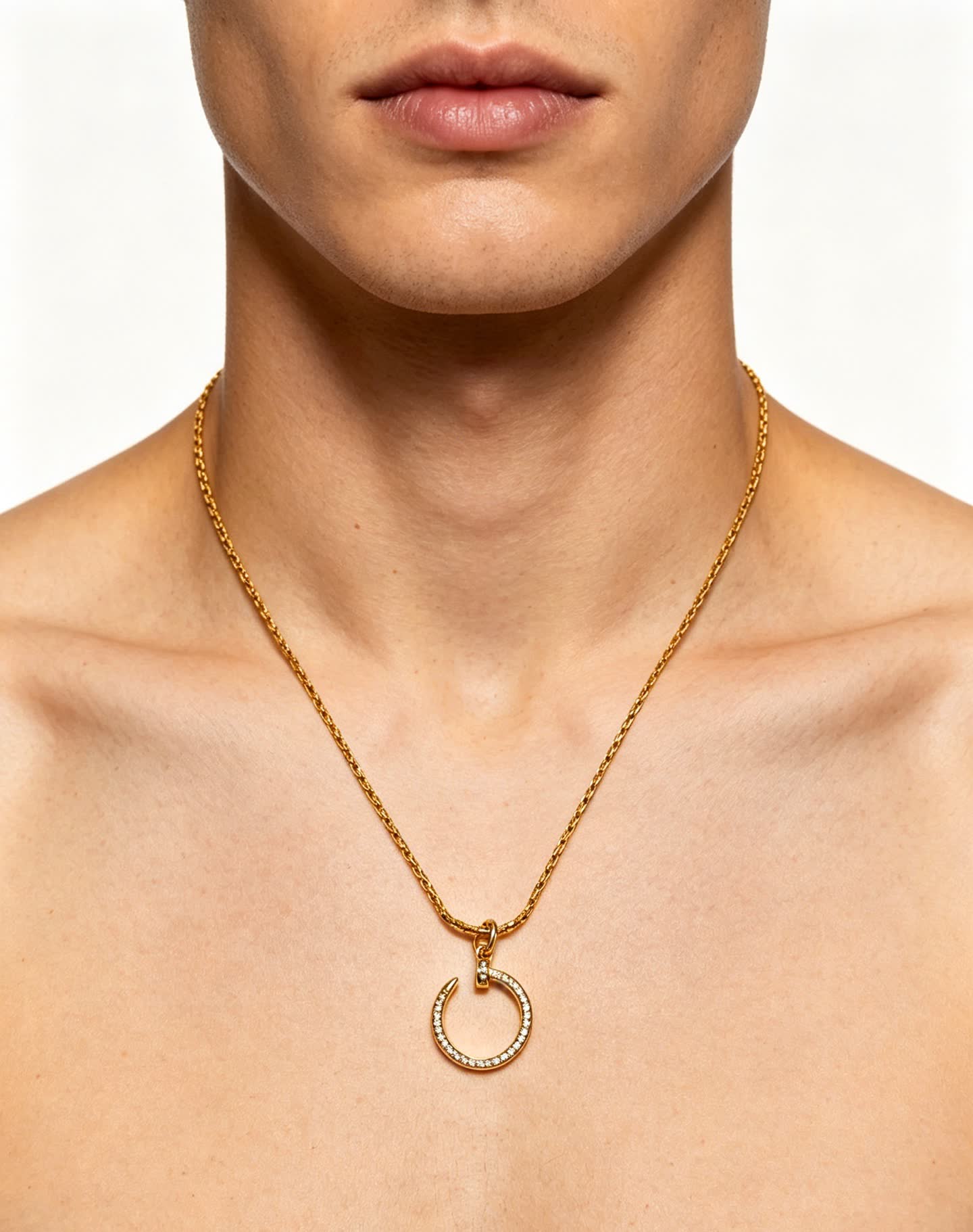 Cartier Gold Circle Pendant Necklace Cartier Gold Circle Pendant Necklace