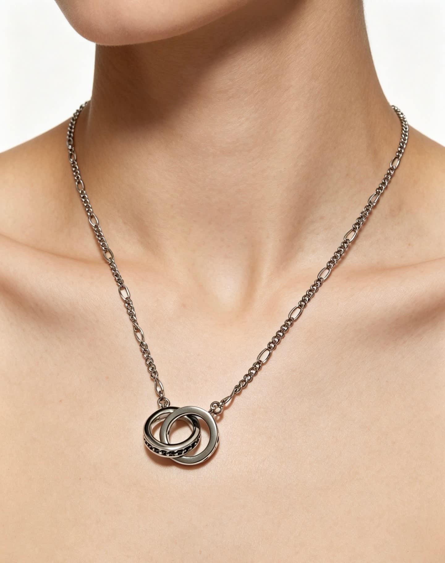 Cartier Silver Interlocking Rings Necklace