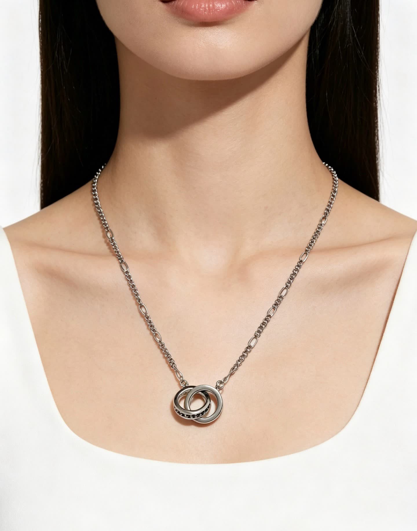 Cartier Silver Interlocking Rings Necklace